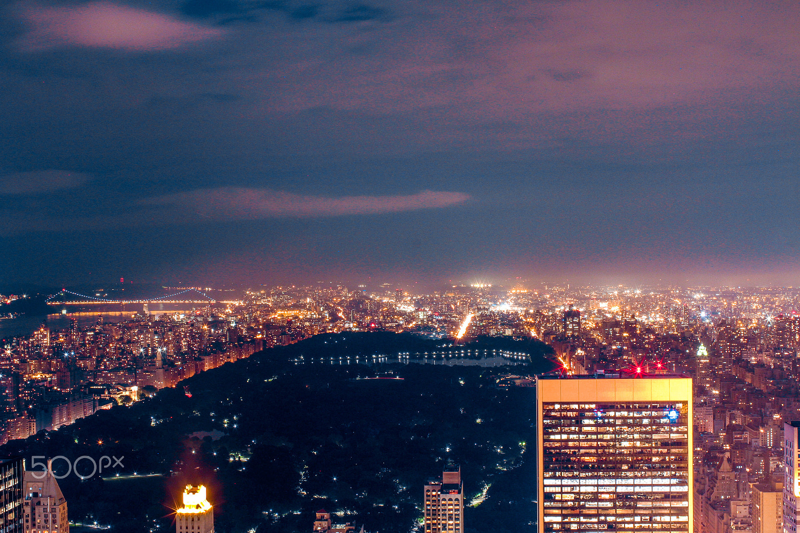 Canon EOS 7D + Canon EF 35mm F1.4L USM sample photo. Top of the rock photography