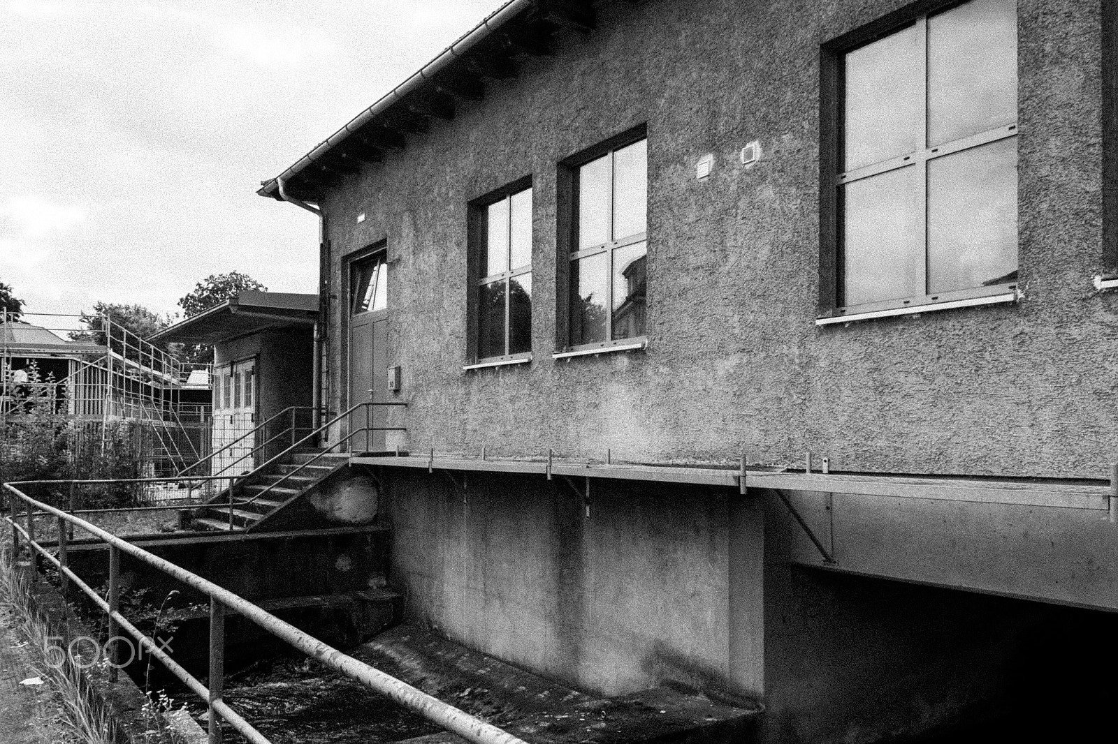 Canon EOS 100D (EOS Rebel SL1 / EOS Kiss X7) sample photo. Industrie ruine photography