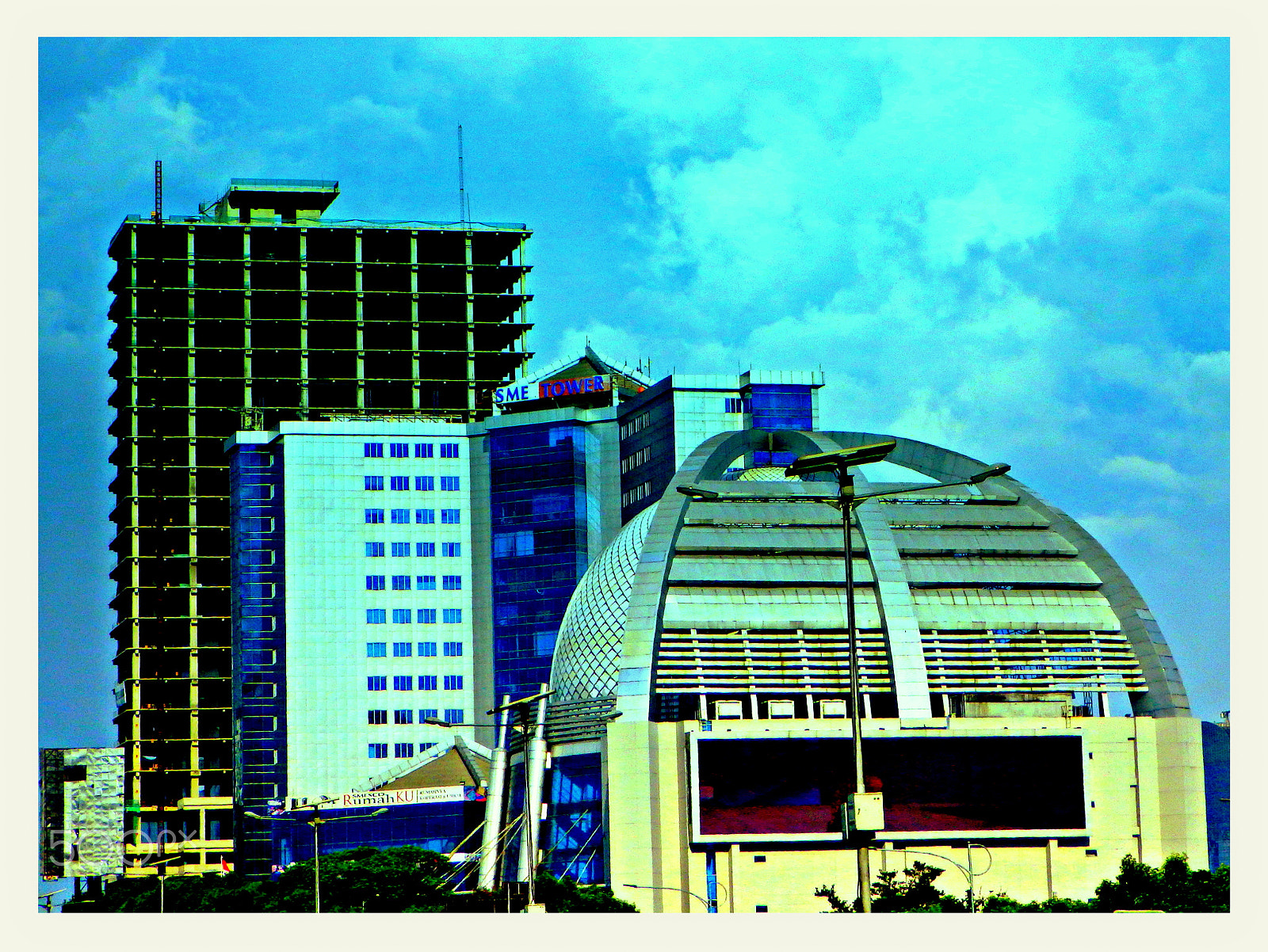 Ricoh WG-4 sample photo. Sme tower photography