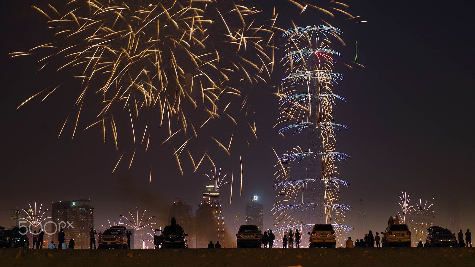 Pentax K-30 + Pentax smc FA 50mm F1.4 sample photo. Burj khalifa fireworks, new year eve photography