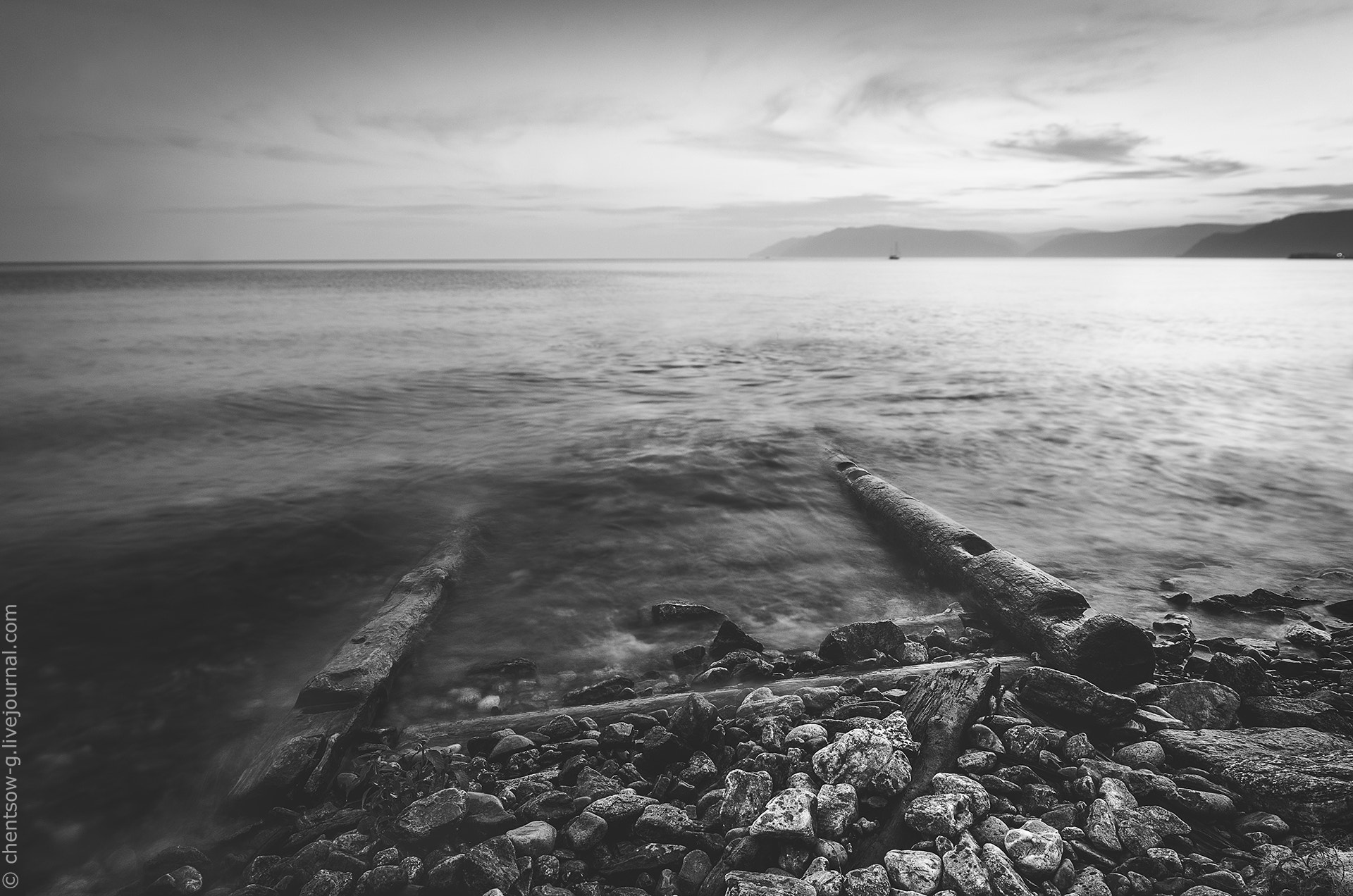 Samyang 14mm F2.8 ED AS IF UMC sample photo. Shore photography