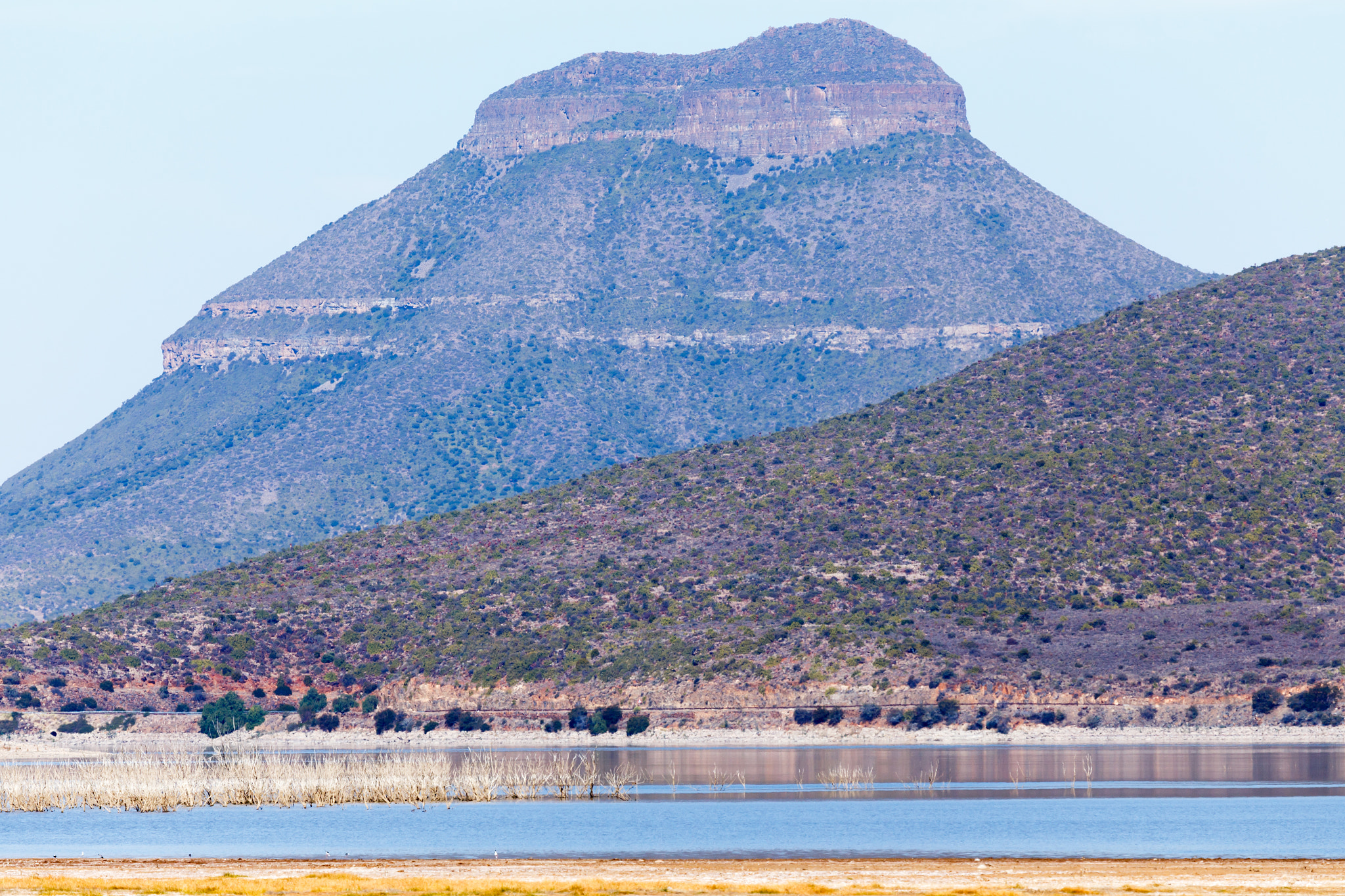 Canon EF 100-400mm F4.5-5.6L IS USM sample photo. Close up mountain view - graaff-reinet landscape photography