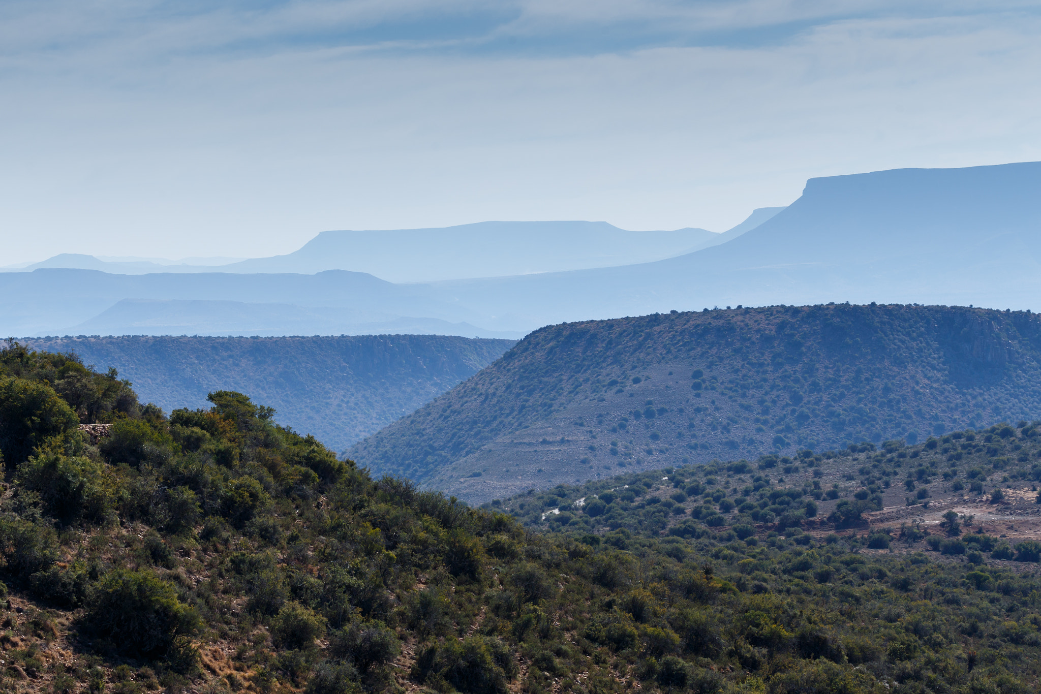Canon EF 100-400mm F4.5-5.6L IS USM sample photo. Blue mountains - graaff-reinet landscape photography
