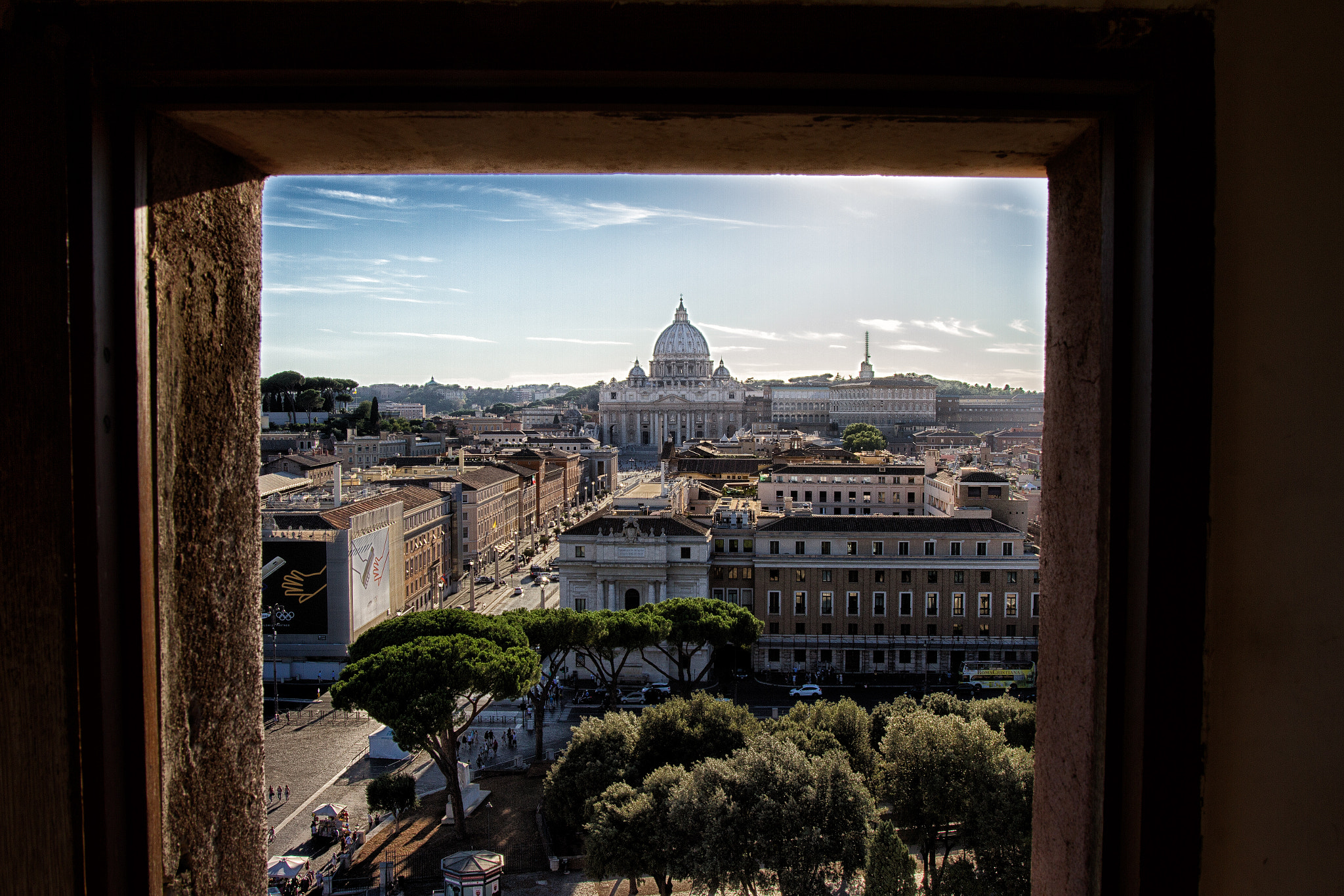 Canon EOS 7D + Canon EF 16-35mm F2.8L USM sample photo. A window on rome photography
