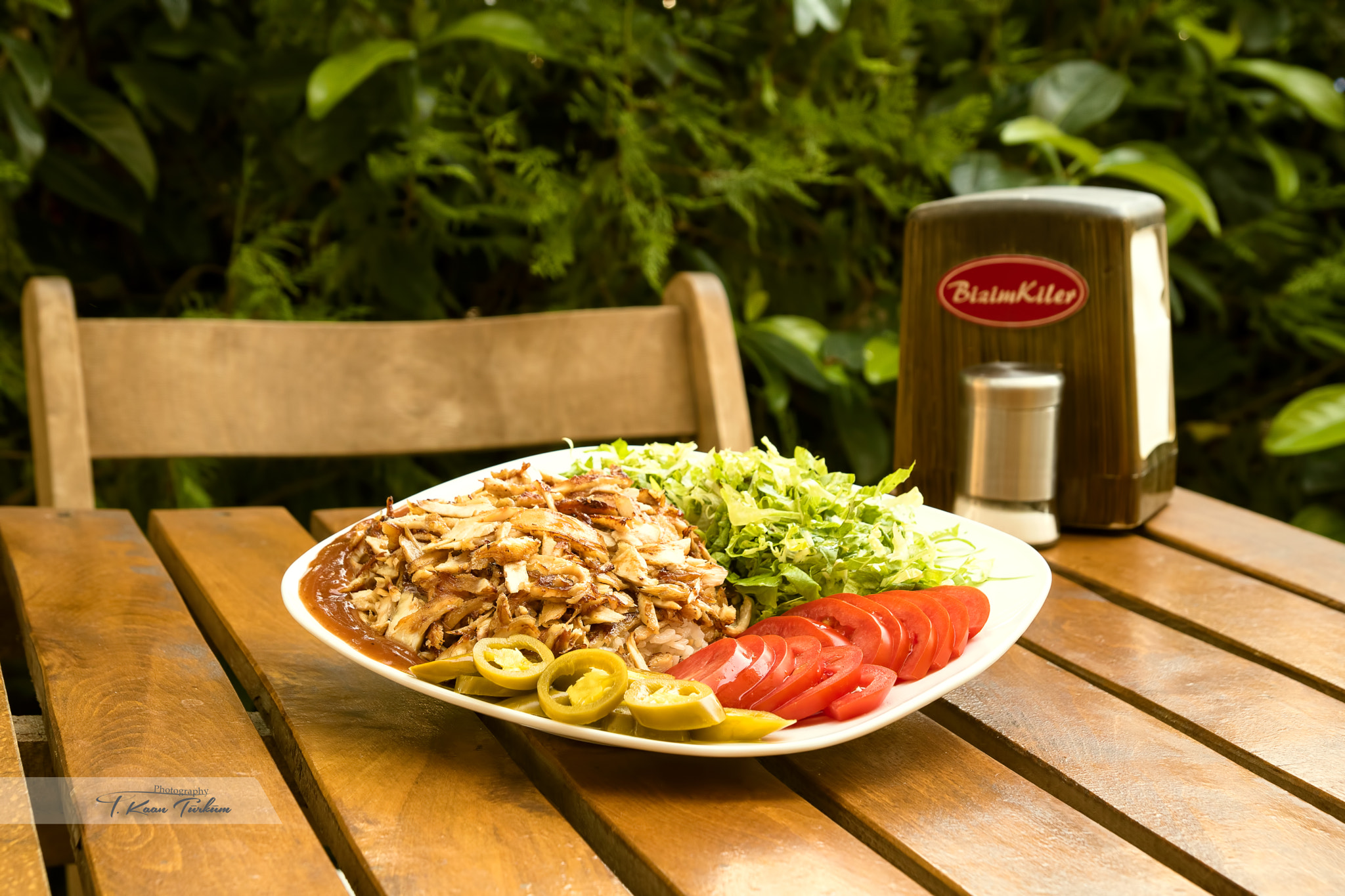 Tamron SP AF 17-50mm F2.8 XR Di II LD Aspherical (IF) sample photo. Chicken döner photography