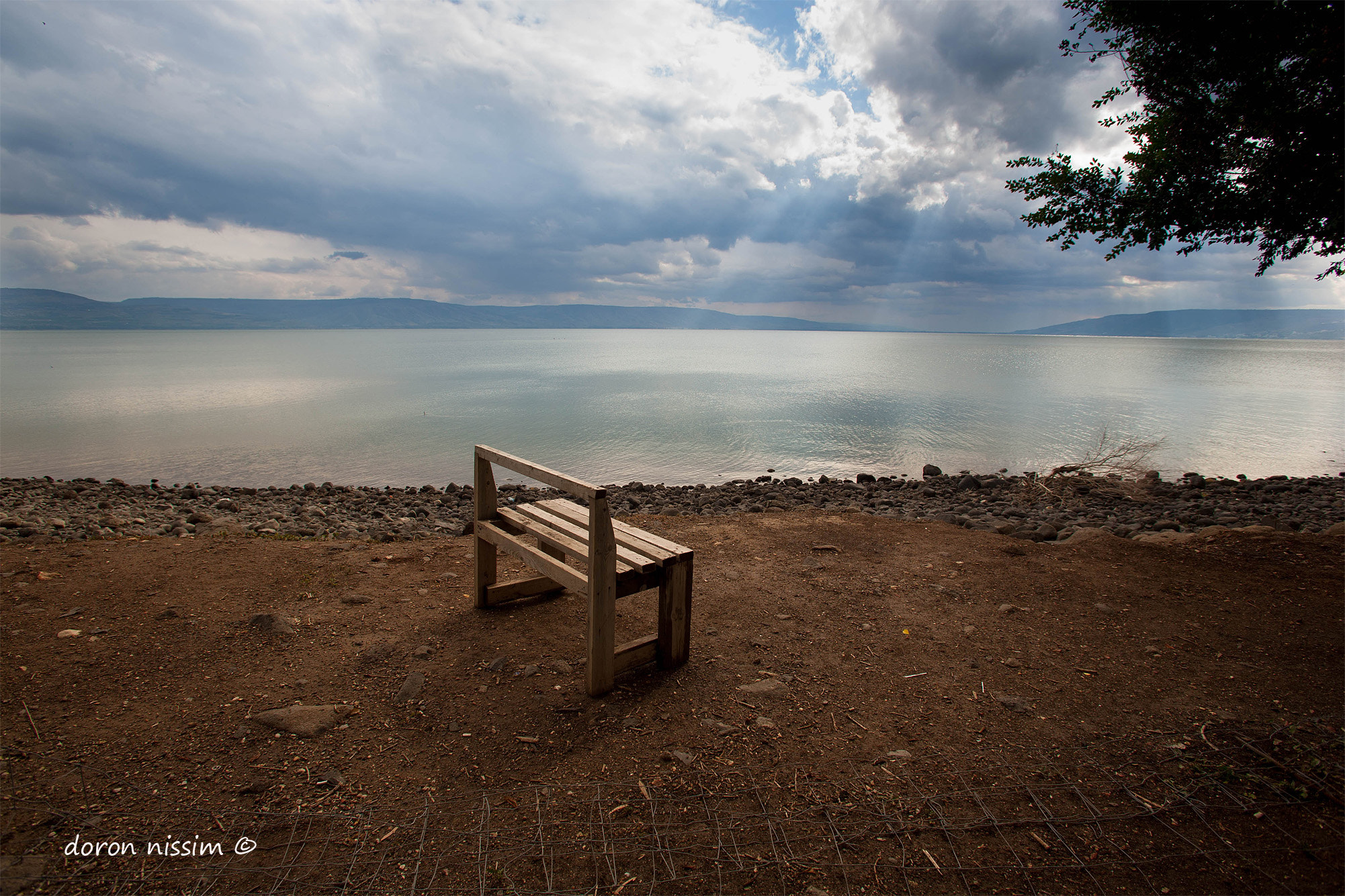 Canon EOS 5D + Canon EF 17-35mm f/2.8L sample photo. The empty chair photography