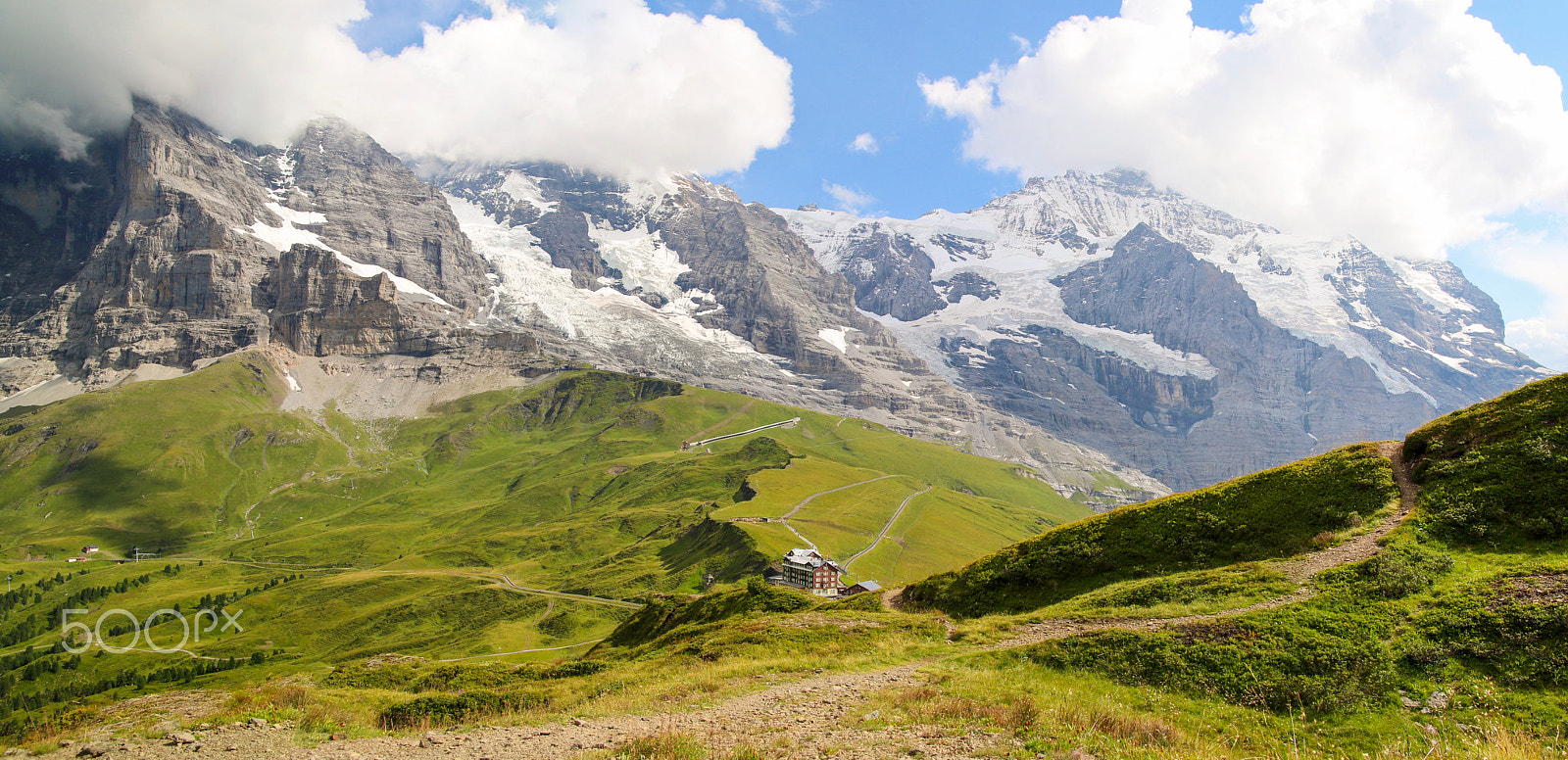 Sigma 17-70mm F2.8-4 DC Macro OS HSM sample photo. Kleine scheidegg 2061 m.ü.m. photography