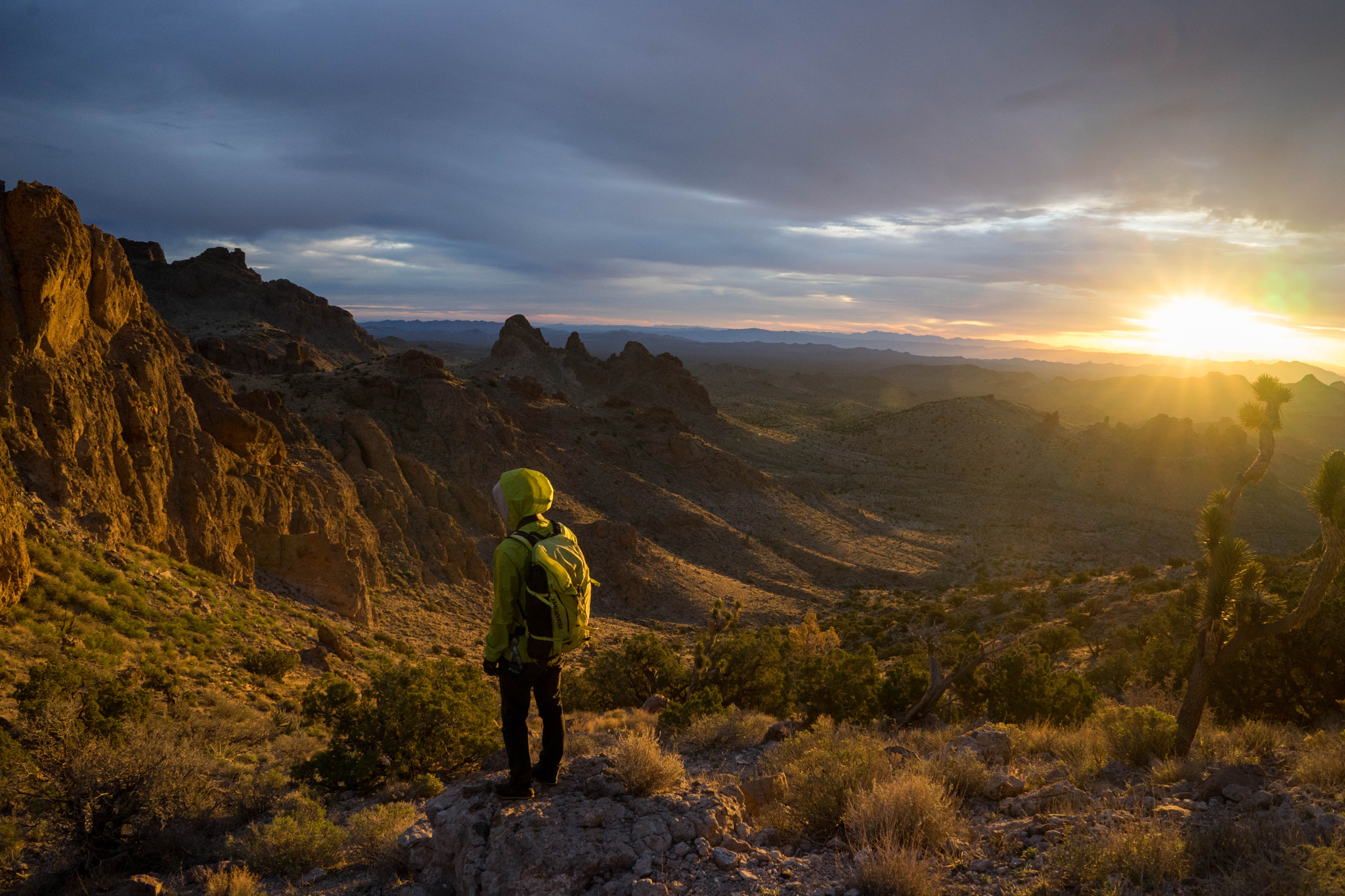 Sony a7 II + FE 21mm F2.8 sample photo. Mojave dawn photography