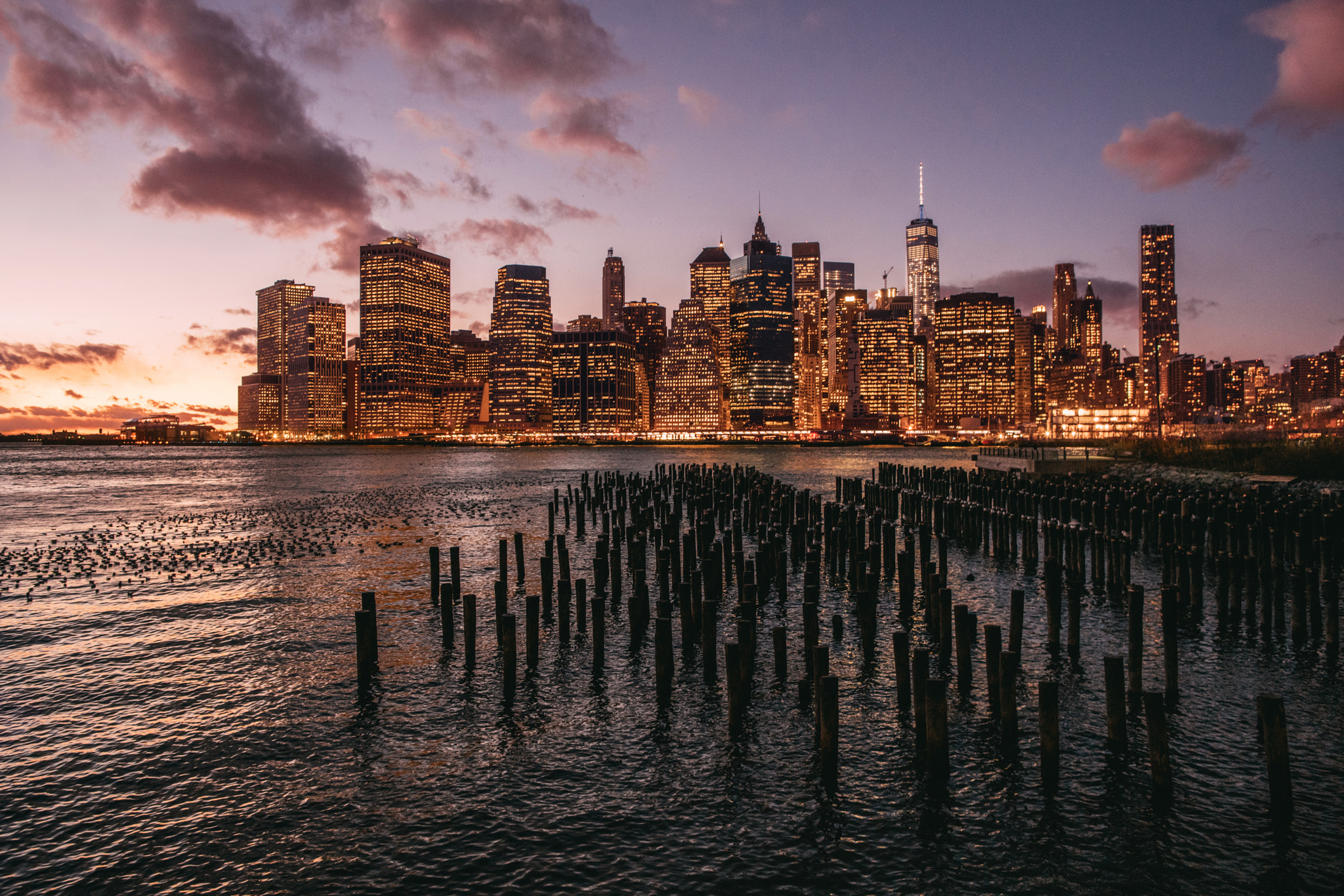 Sony a7R II + Canon EF 24mm F1.4L II USM sample photo. Nyc sunset photography