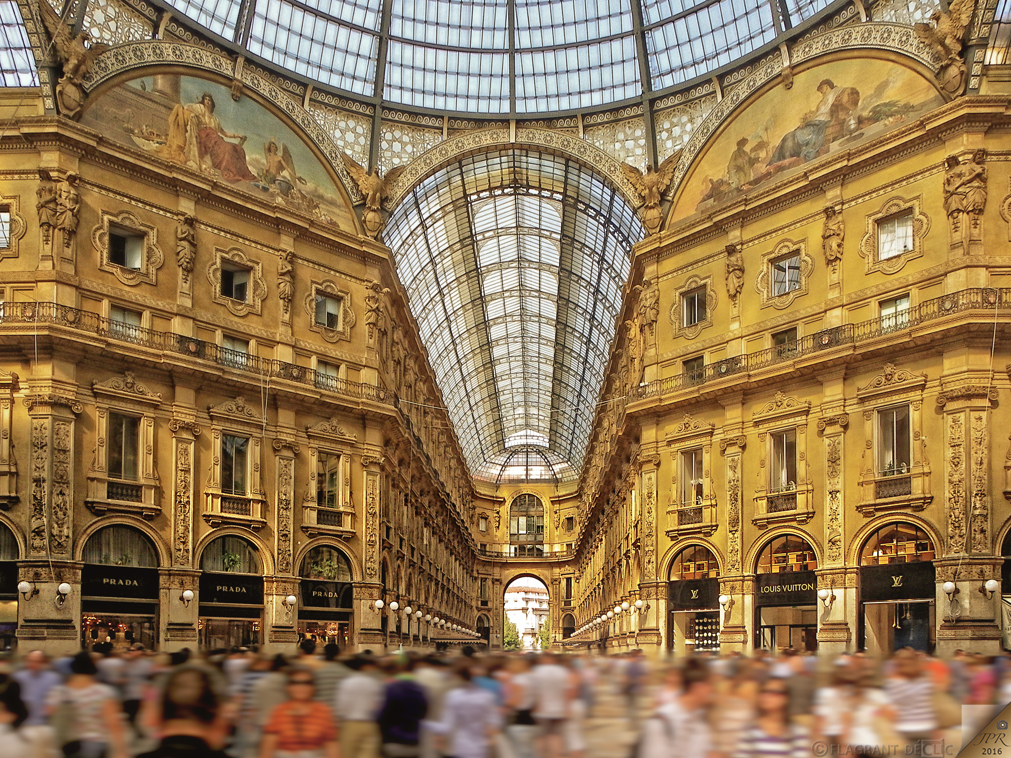 Pentax X90 sample photo. Galleria vittorio emanuele ii photography