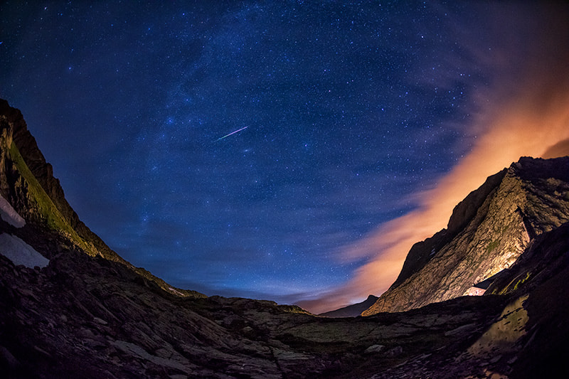 Canon EF 15mm F2.8 Fisheye sample photo. Perseid night photography