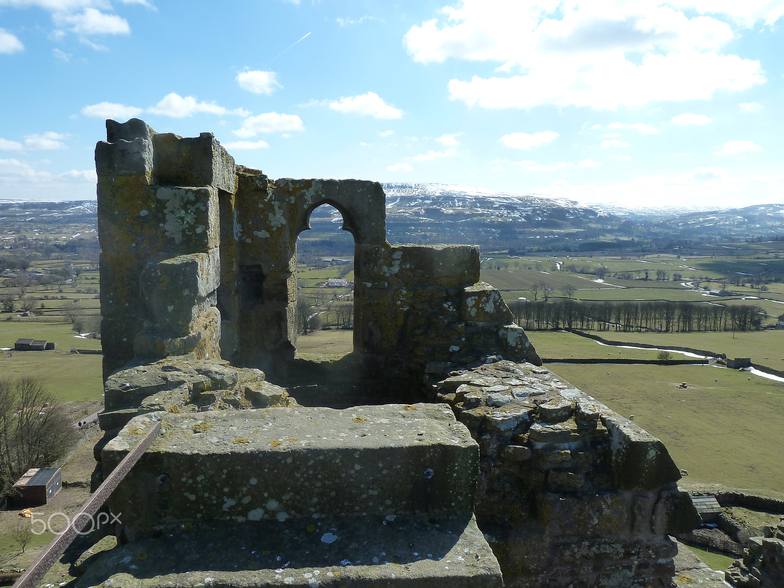 Panasonic Lumix DMC-ZS5 (Lumix DMC-TZ8) sample photo. Penn hill from bolton castle photography