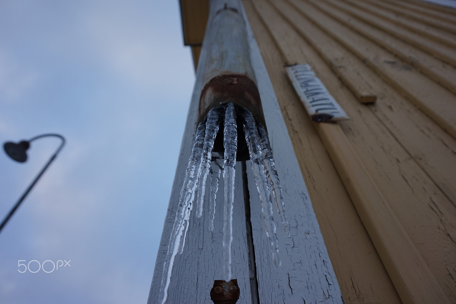 Sony E 16-50mm F3.5-5.6 PZ OSS sample photo. Finnish ice photography