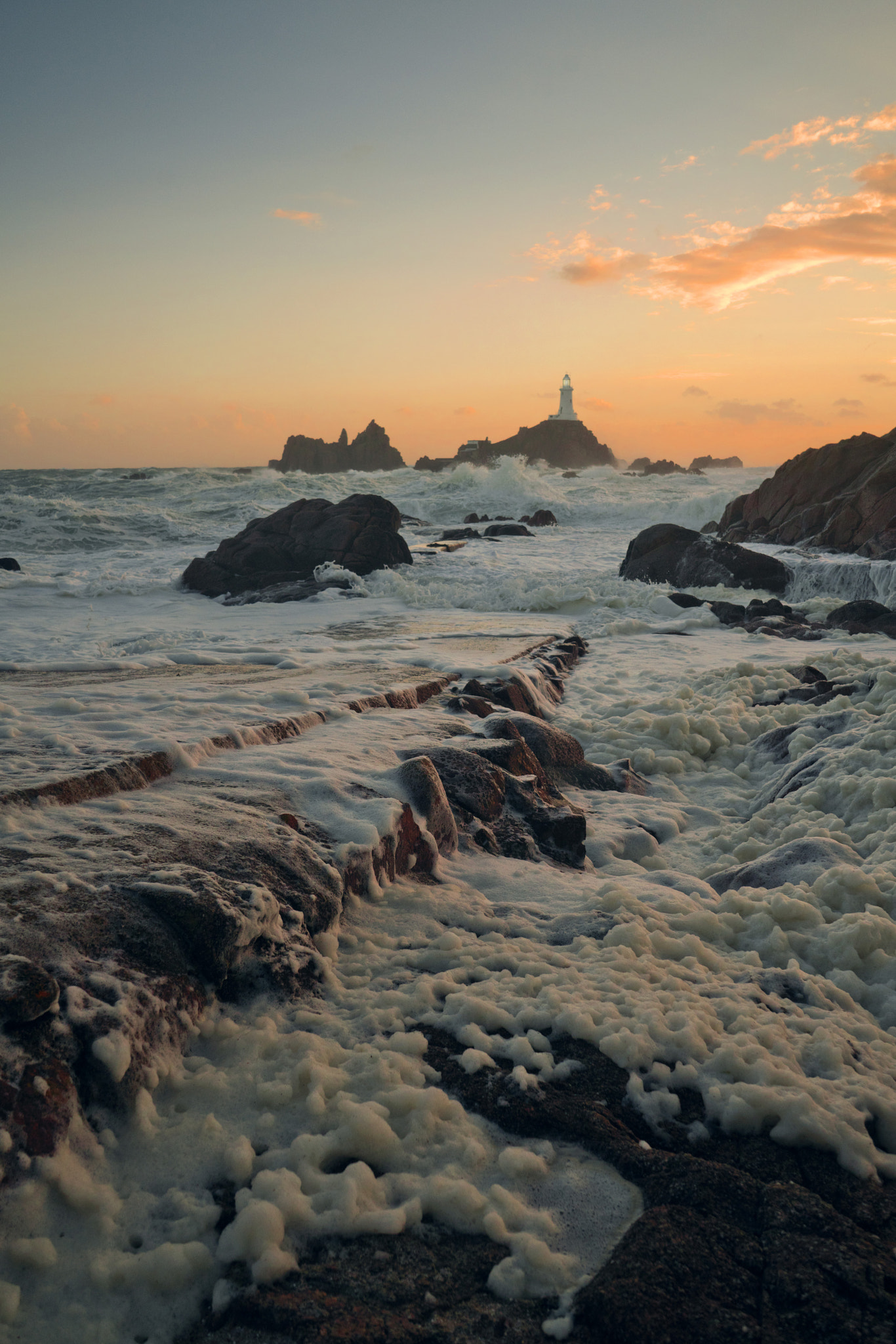Sony a7R II + Sony FE 28-70mm F3.5-5.6 OSS sample photo. Stormy seas photography