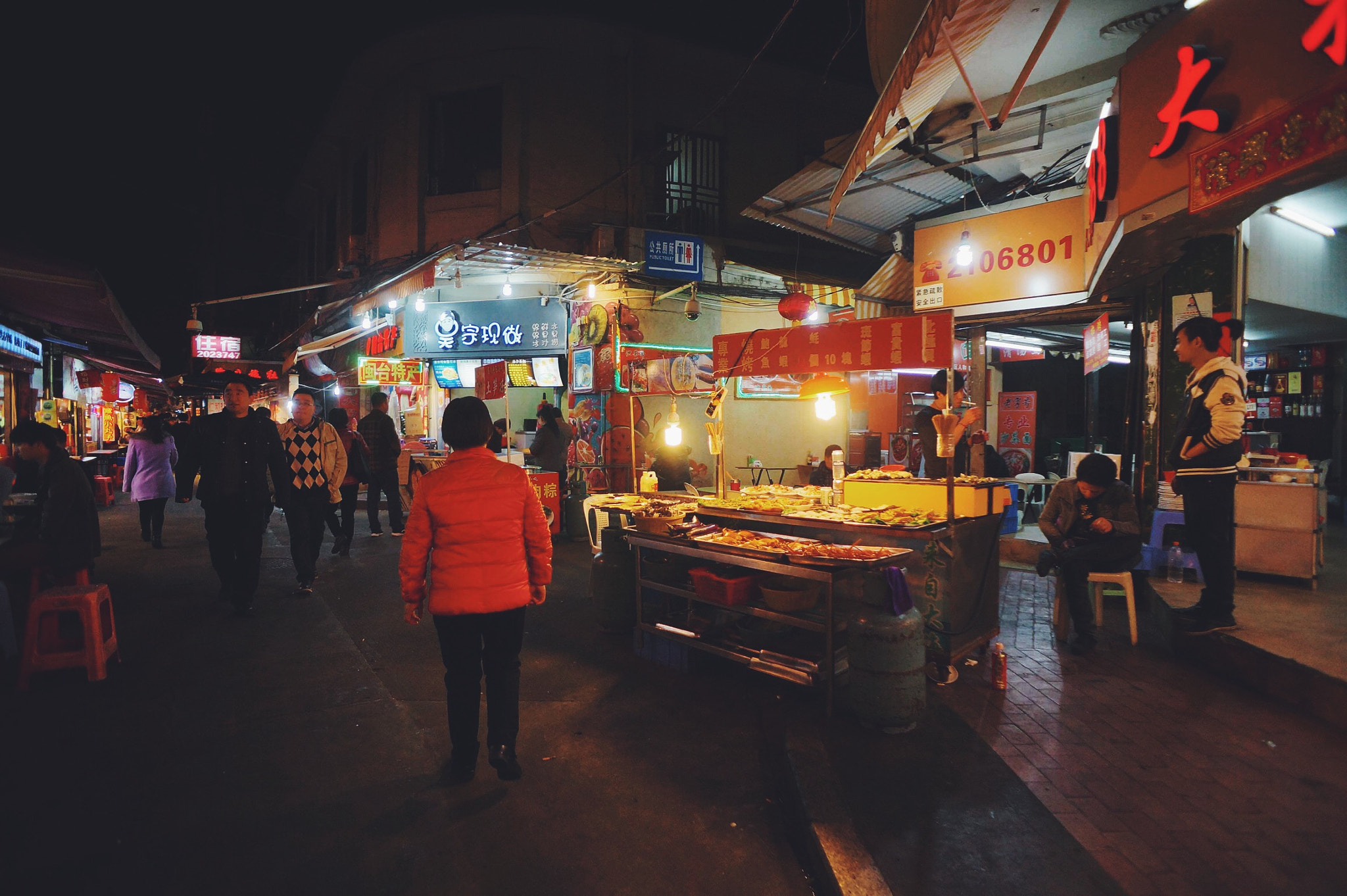 Sony Alpha NEX-5R + Sony E 16mm F2.8 sample photo