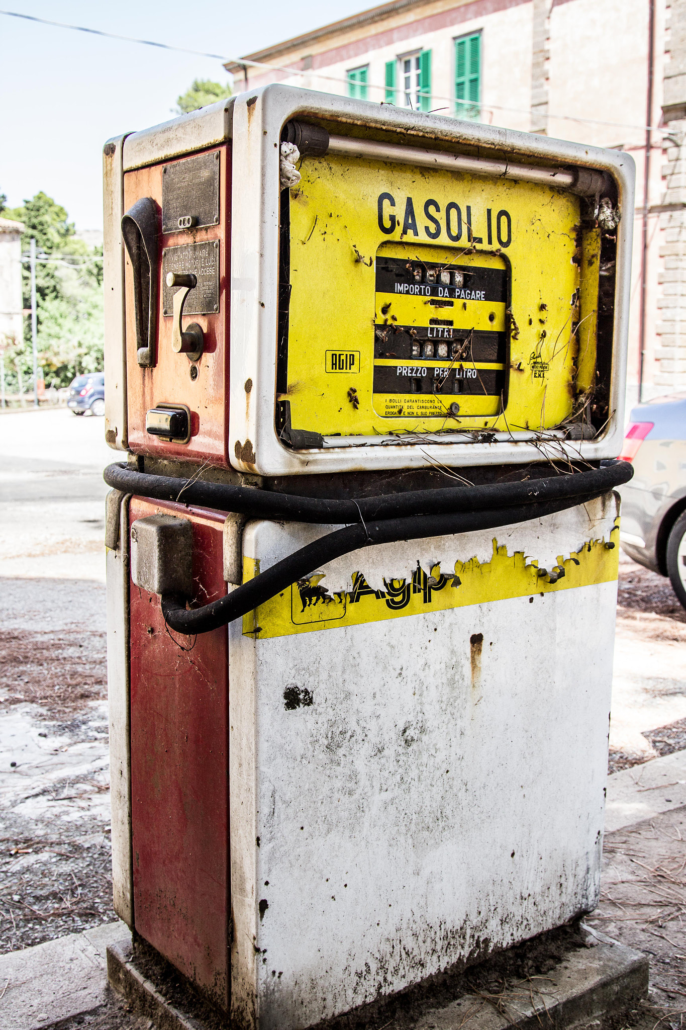 Sigma 24-105mm f/4 DG OS HSM | A sample photo. Fuel pump photography