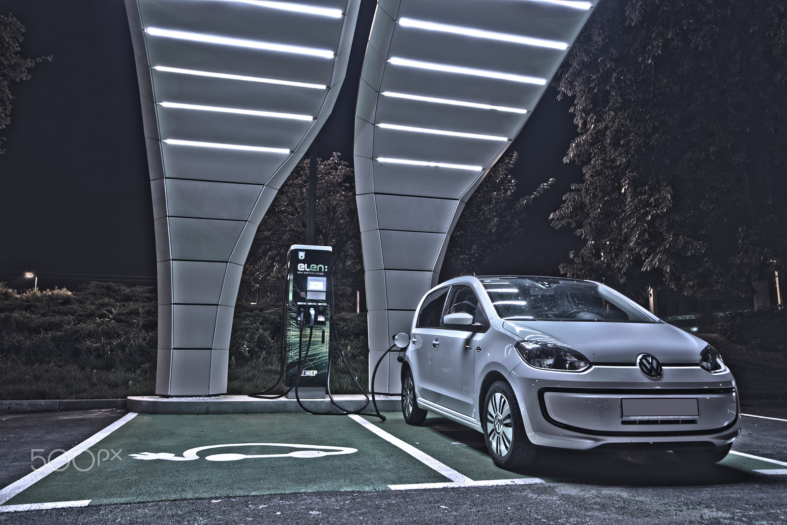 Sony ILCA-77M2 sample photo. Hdr vw up photography