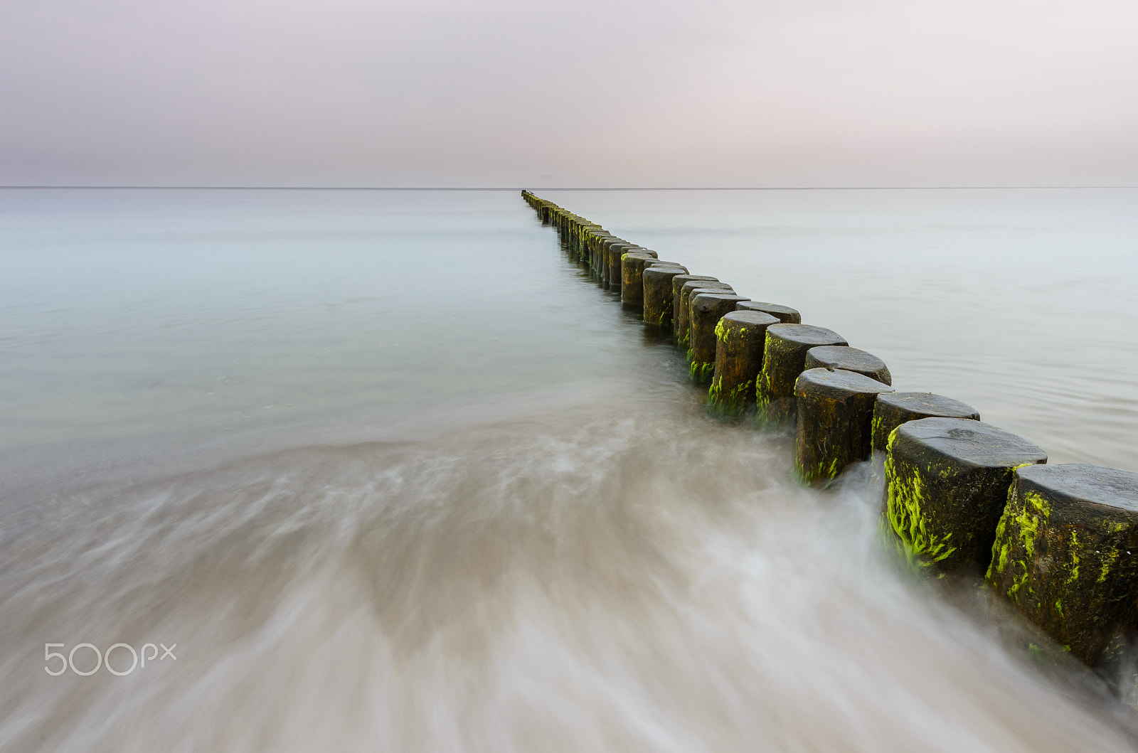 Nikon AF-S Nikkor 14-24mm F2.8G ED sample photo. Calm sea photography