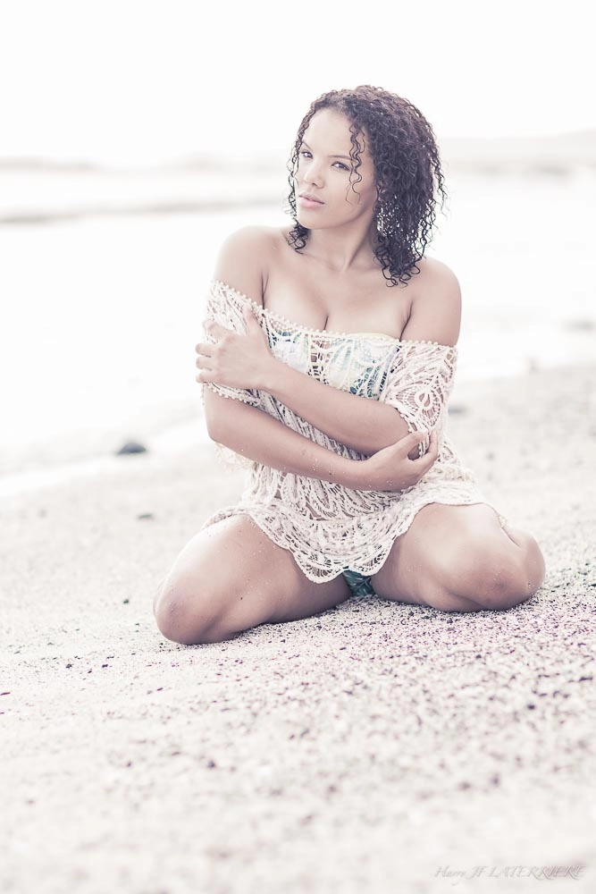 Canon EF 85mm F1.2L II USM sample photo. Gwenn photography