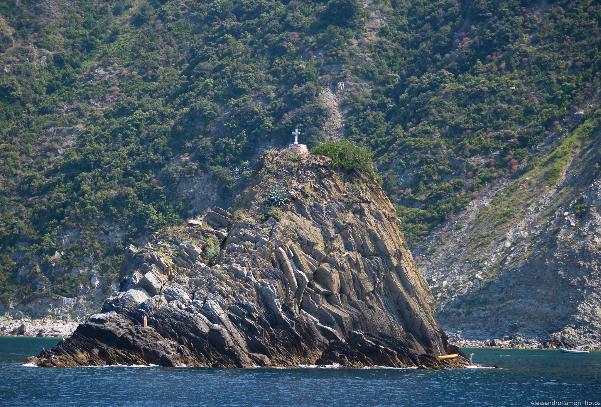 smc PENTAX-DA L 50-200mm F4-5.6 ED sample photo. Fortress of solitude photography