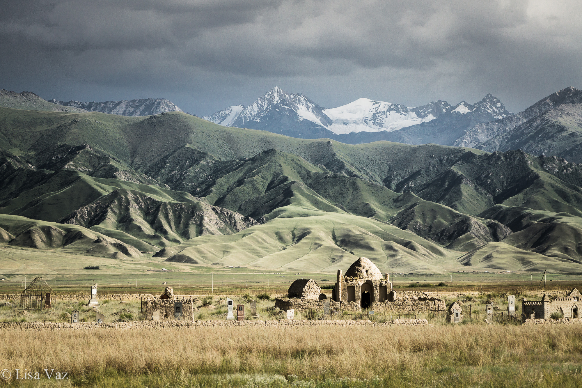 Sony a6000 + Sony Vario Tessar T* FE 24-70mm F4 ZA OSS sample photo. Quintessential kyrgyz photography