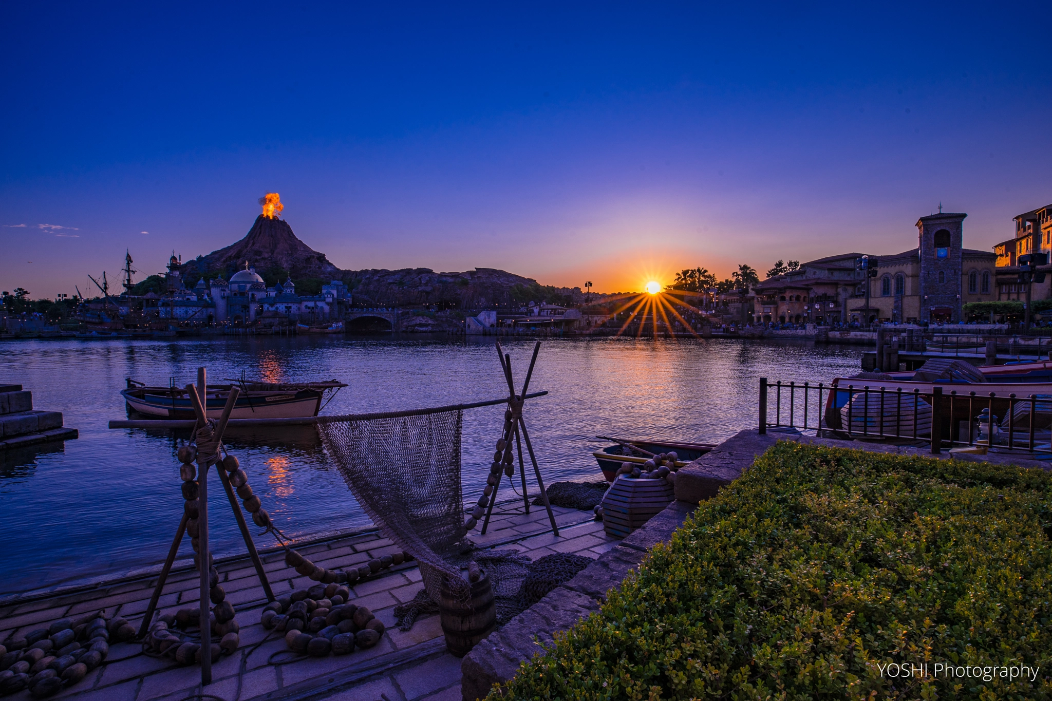 Sony a7 II + Canon EF 16-35mm F4L IS USM sample photo. Mediterranean harbor sunset photography