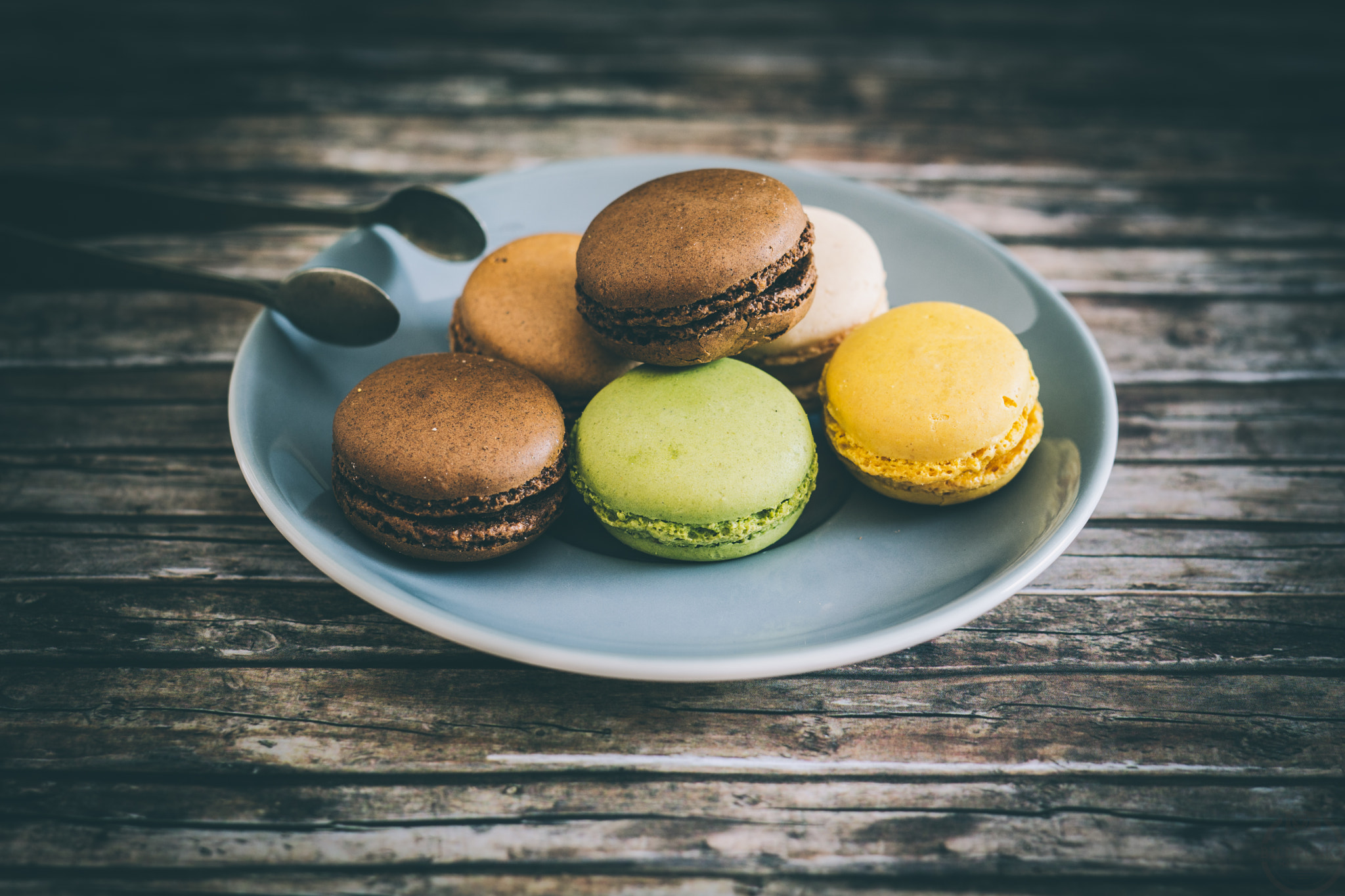 Nikon D7200 + Sigma 50mm F1.4 DG HSM Art sample photo. Macarons photography