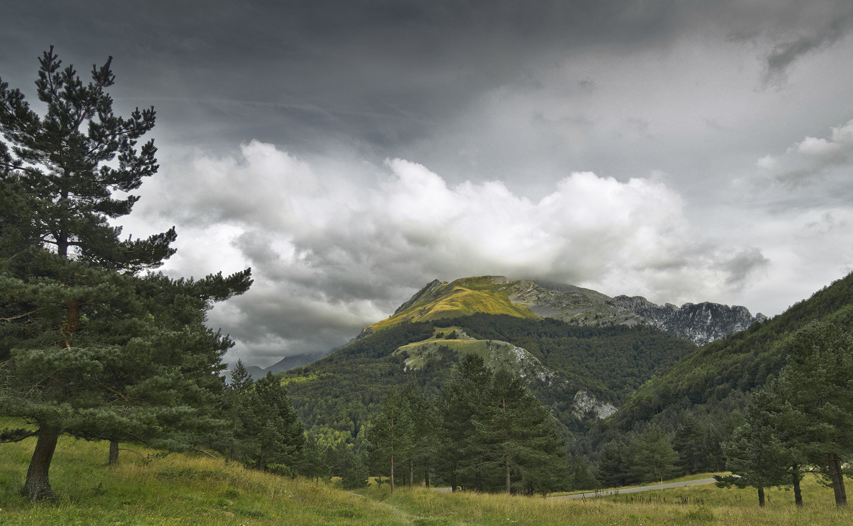 Pentax smc DA 12-24mm F4.0 ED AL (IF) sample photo. Sierra d´alano from the puerto de los navarros photography