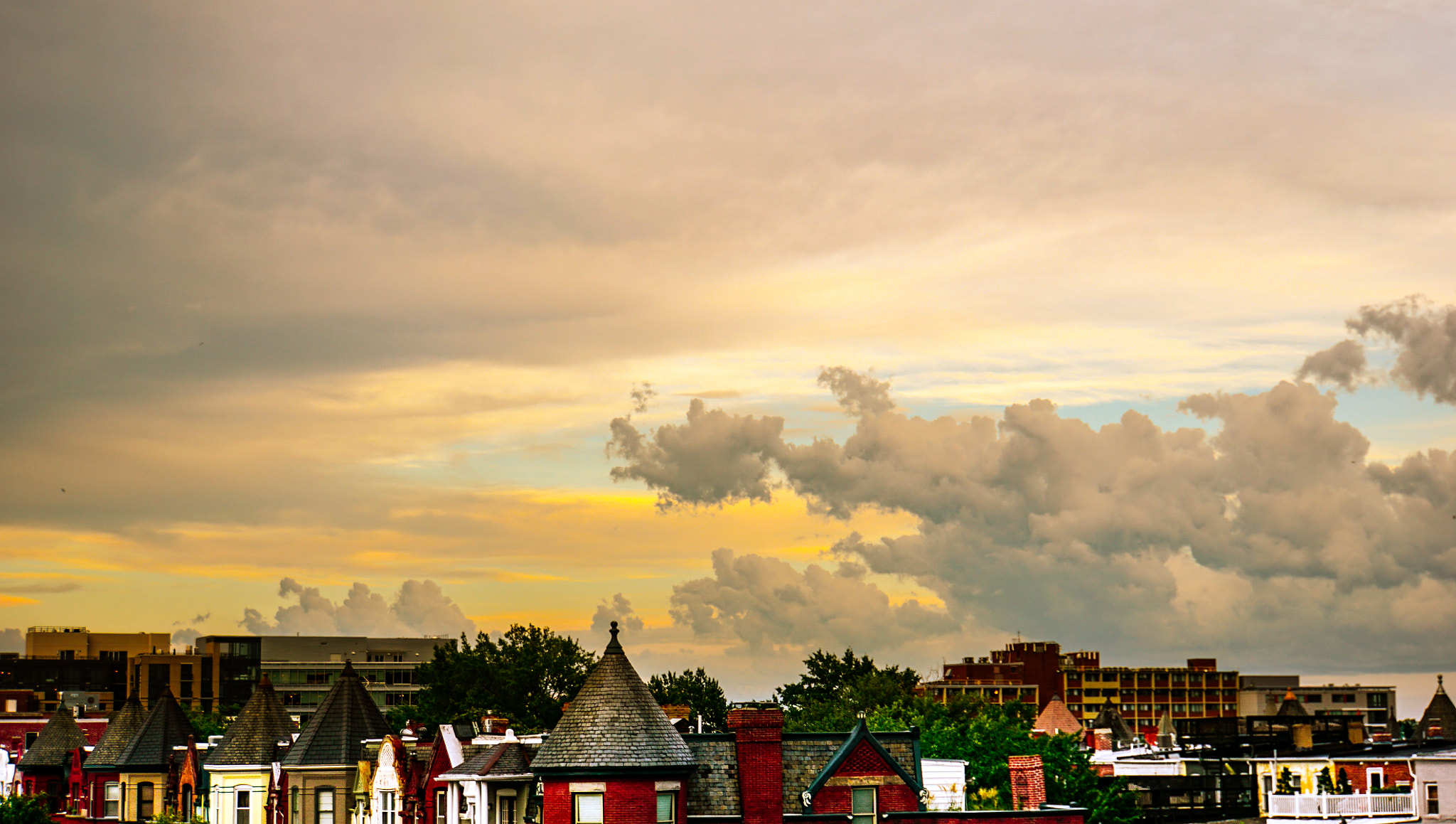 Sony a6300 + Sony E 18-200mm F3.5-6.3 OSS sample photo. 2016.08.18 dc sky over shaw - washington dc usa  35555 photography