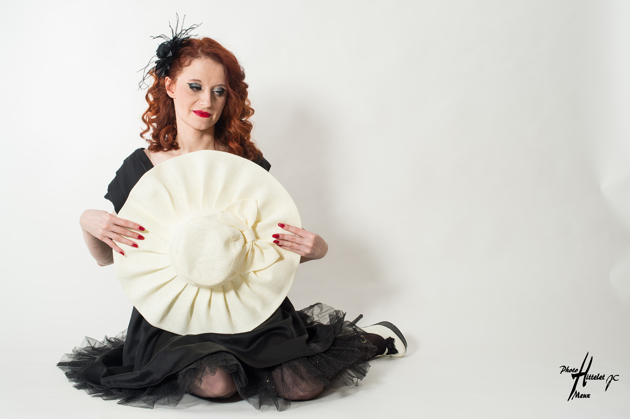 Nikon D4S + Nikon AF-S Nikkor 50mm F1.4G sample photo. Model  daisy chantilly - photo jc hittelet photography