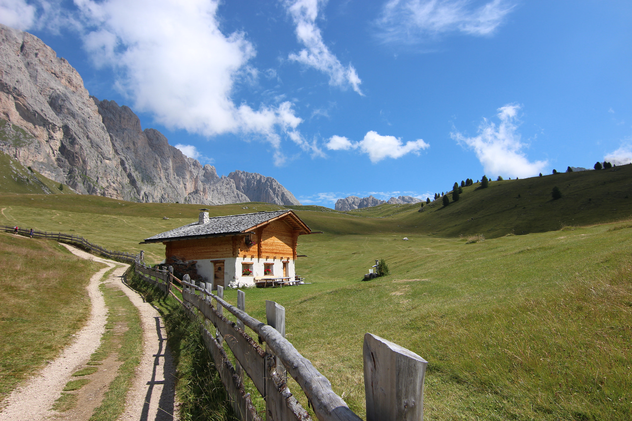 Canon EOS 100D (EOS Rebel SL1 / EOS Kiss X7) sample photo. Dolomites photography
