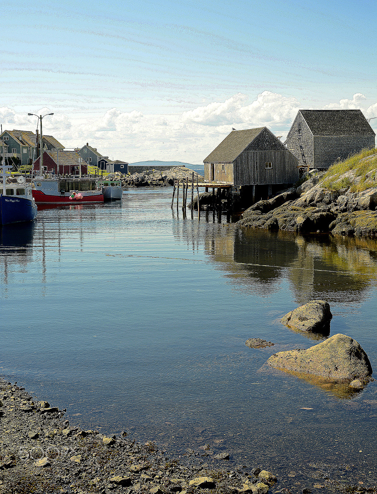 Nikon AF-S Nikkor 24-70mm F2.8G ED sample photo. Peggy's cove photography