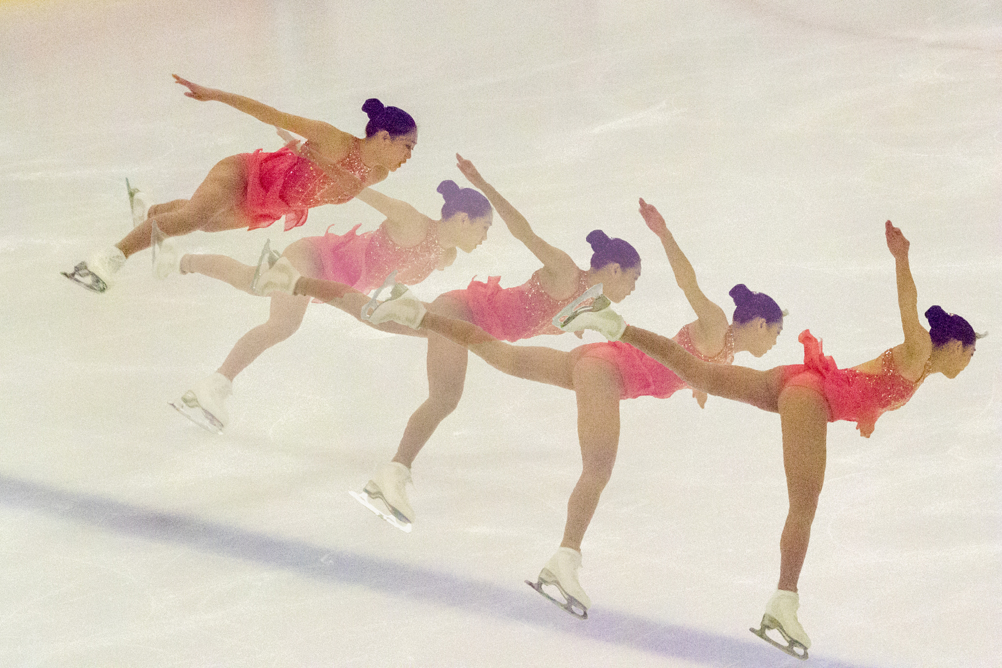 Nikon 1 Nikkor VR 30-110mm F3.8-5.6 sample photo. Figure skating _ landing photography