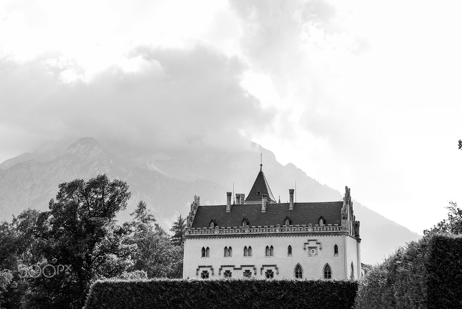 Nikon D40X sample photo. Austria schloss bw photography