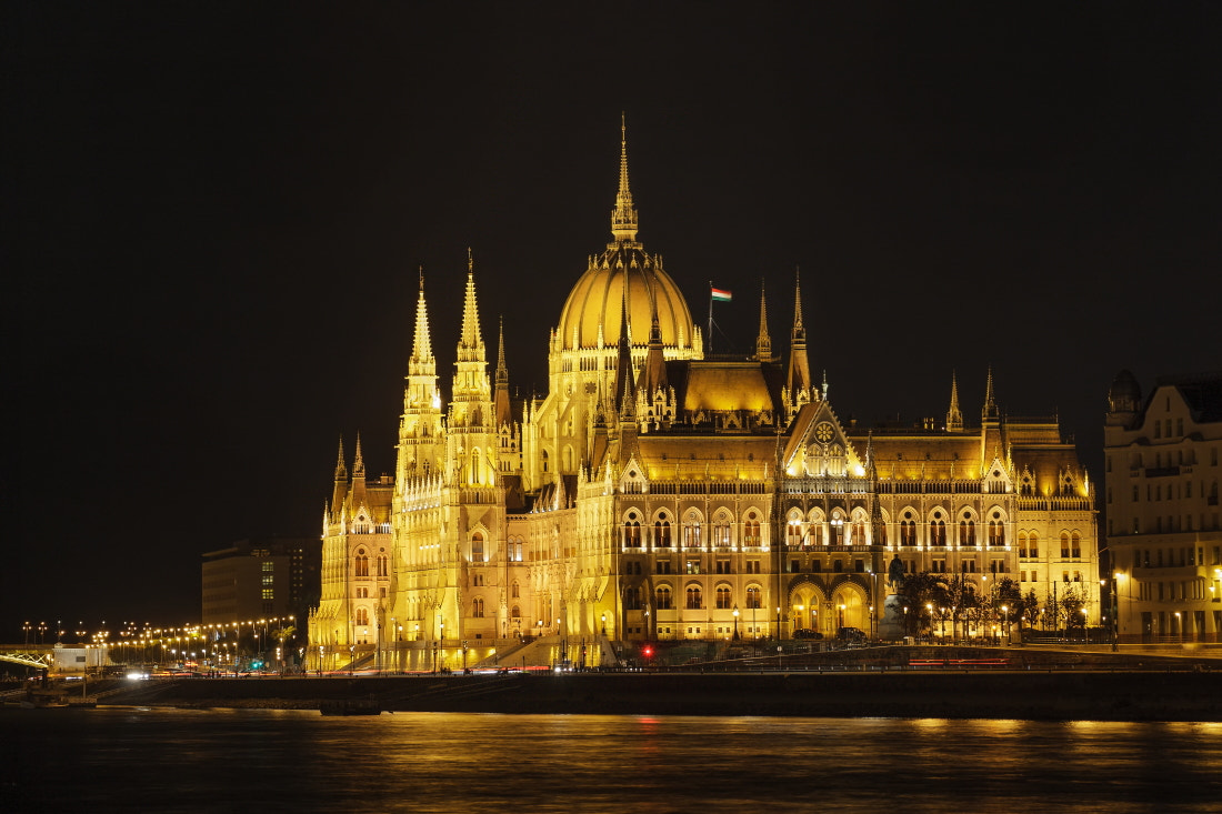 Canon EOS-1D Mark III sample photo. Budapest photography