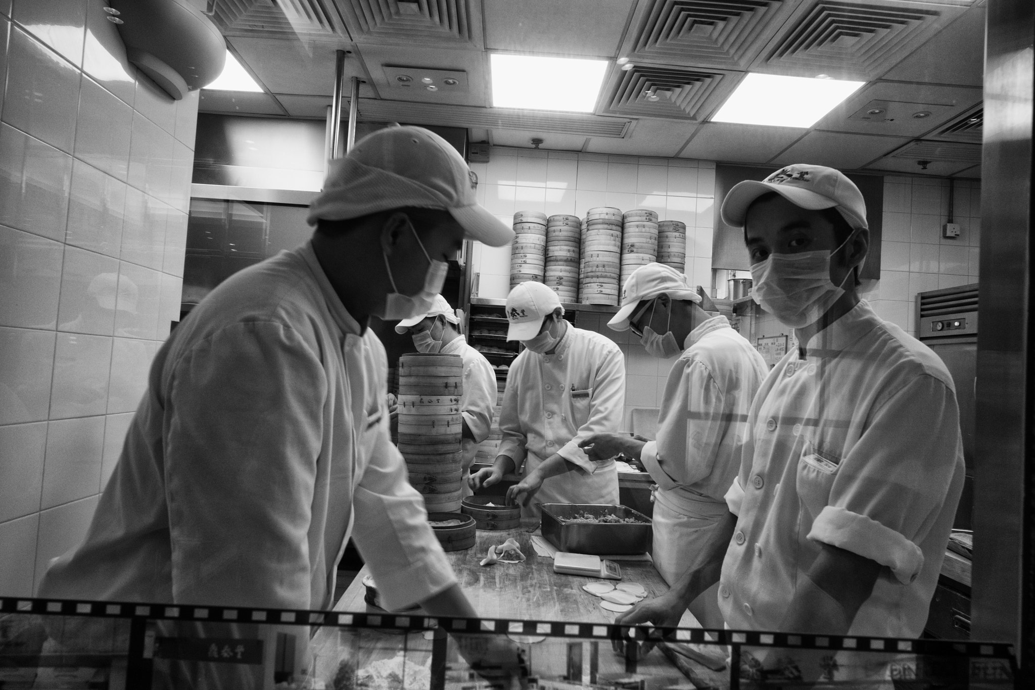 Leica Super-Elmar-M 21mm F3.4 ASPH sample photo. Preparing dumpling photography
