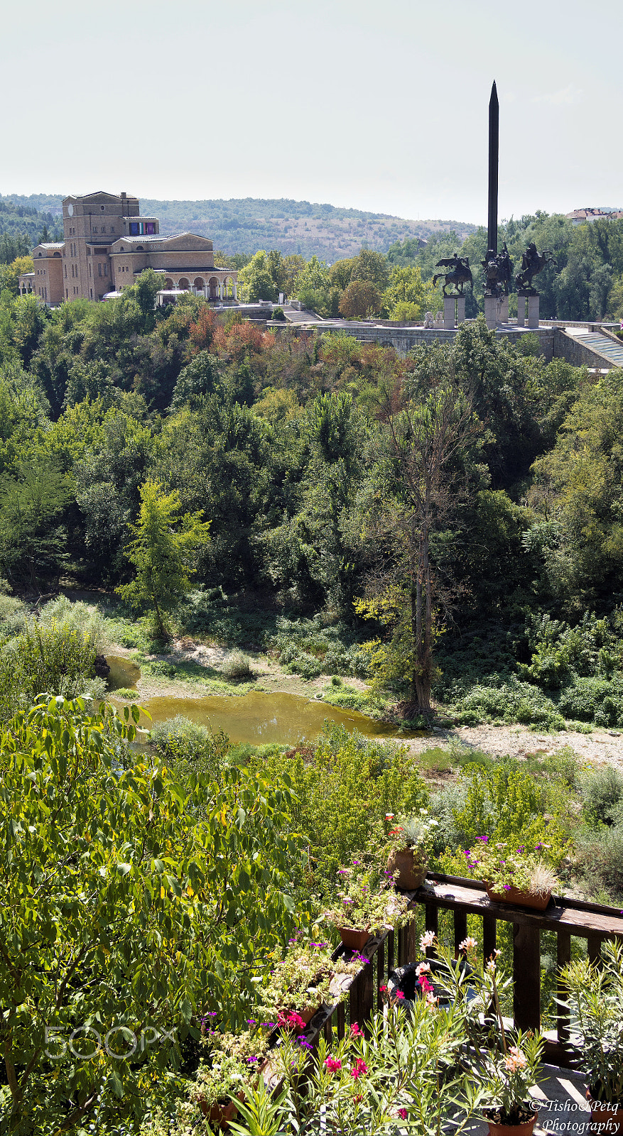 Olympus OM-D E-M5 + LUMIX G 20/F1.7 II sample photo. Veliko turnovo - the best city for living 2 photography