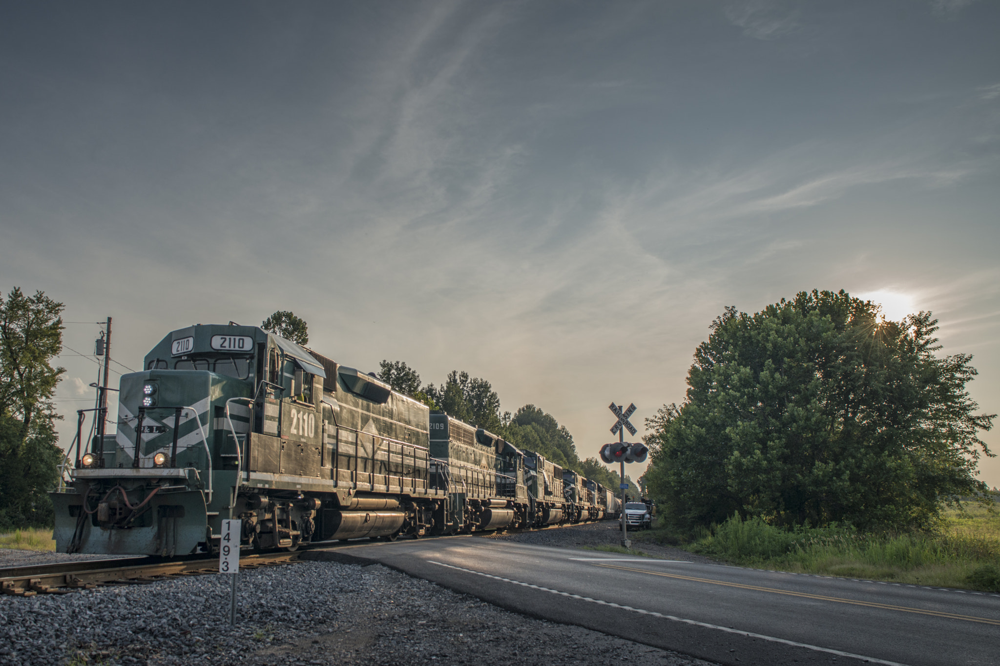 Sigma 24-70mm F2.8 EX DG Macro sample photo. Pal nb at west yard madisonville ky photography