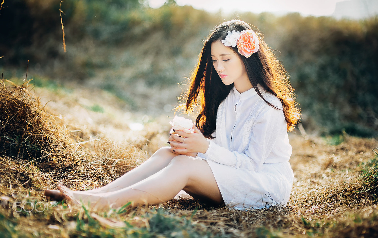 Nikon D3 + Sigma 85mm F1.4 EX DG HSM sample photo. Girl in sun photography