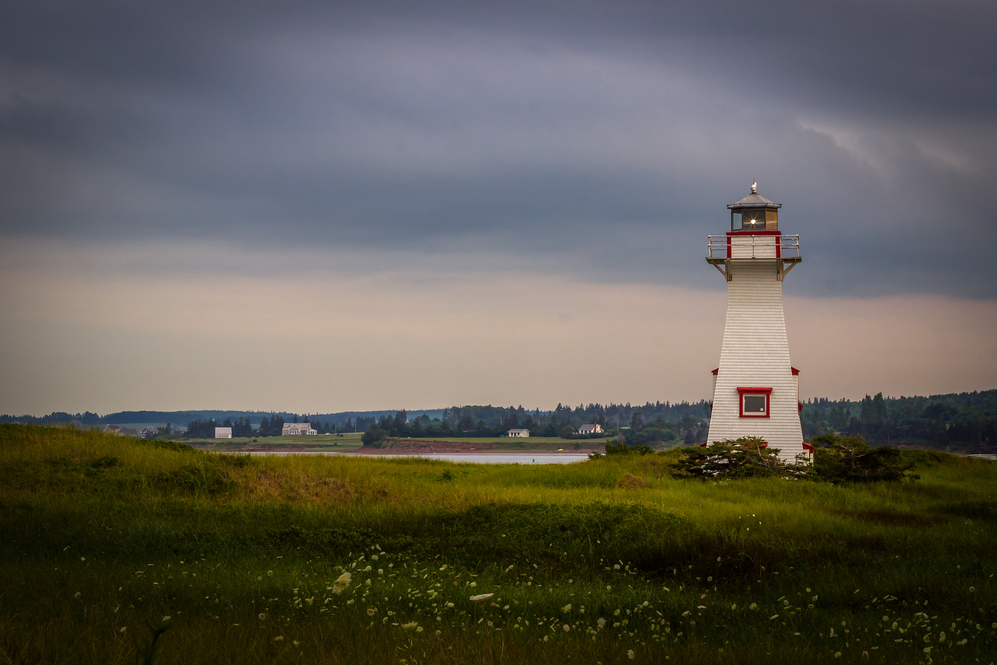 Canon EF 70-200mm F4L IS USM sample photo. New london lighthouse photography
