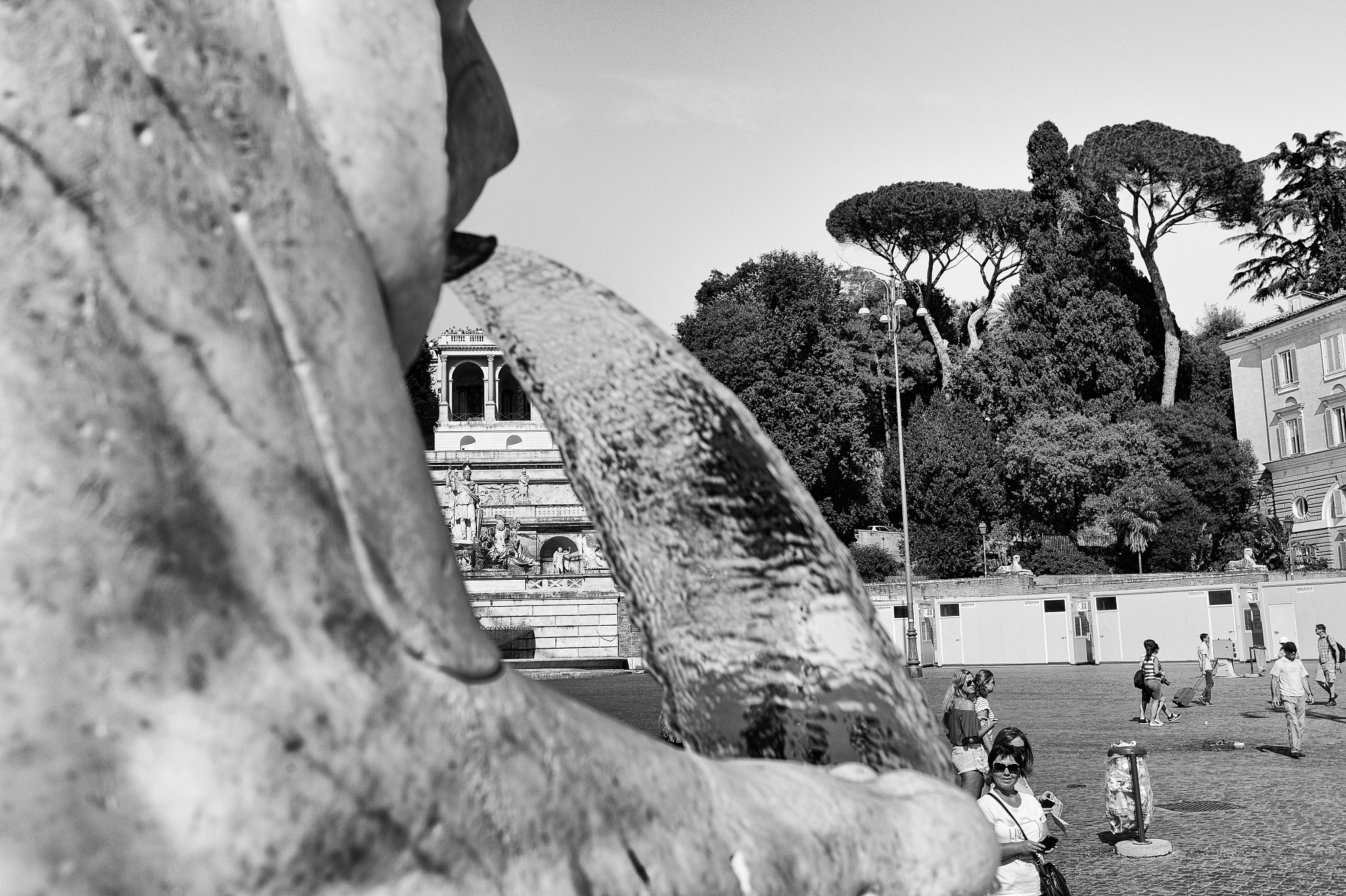Nikon Df + Nikon AF Nikkor 35mm F2D sample photo. Piazza del popolo photography