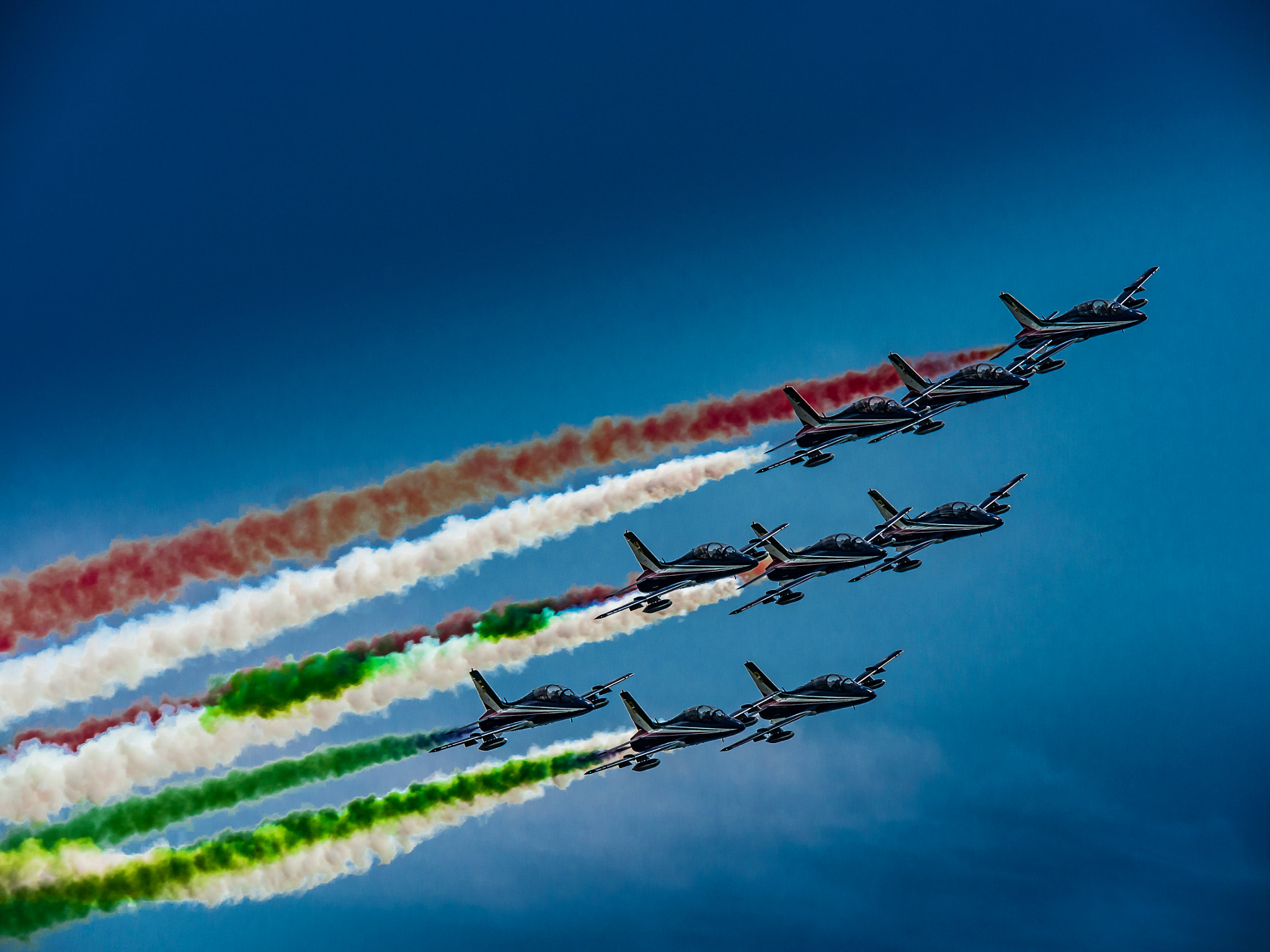 Olympus OM-D E-M10 sample photo. Frecce tricolori photography
