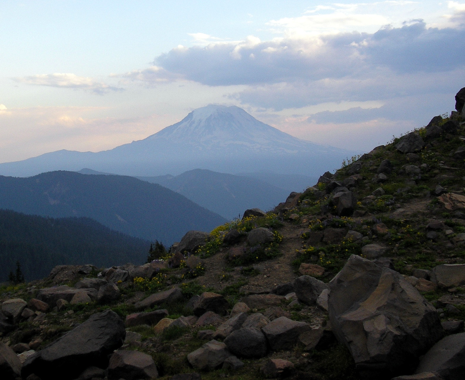 Olympus X100,D540Z,C310Z sample photo. Mt. adams photography