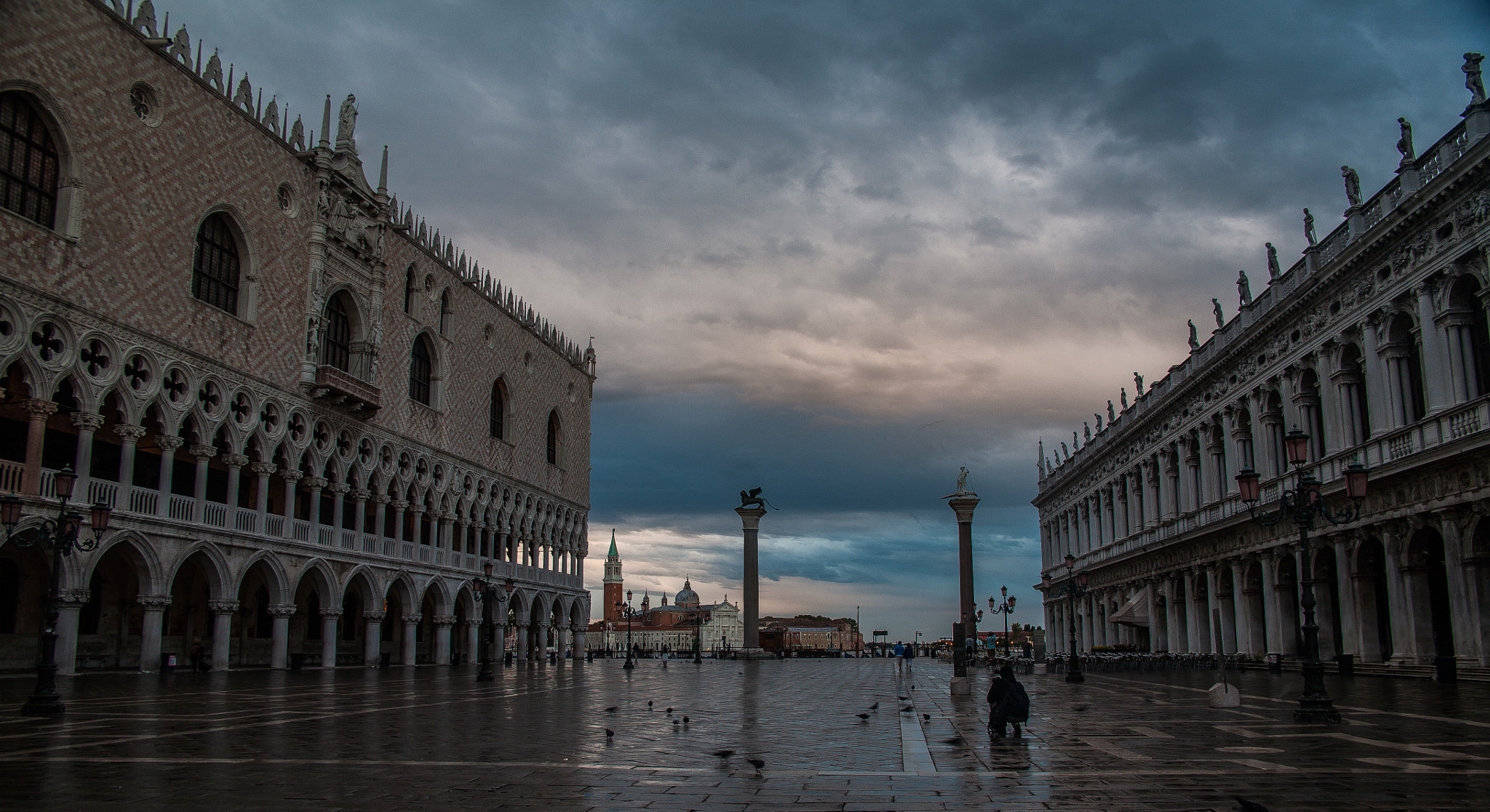 Canon EF 24-85mm F3.5-4.5 USM sample photo. Venecia sunrise  photography