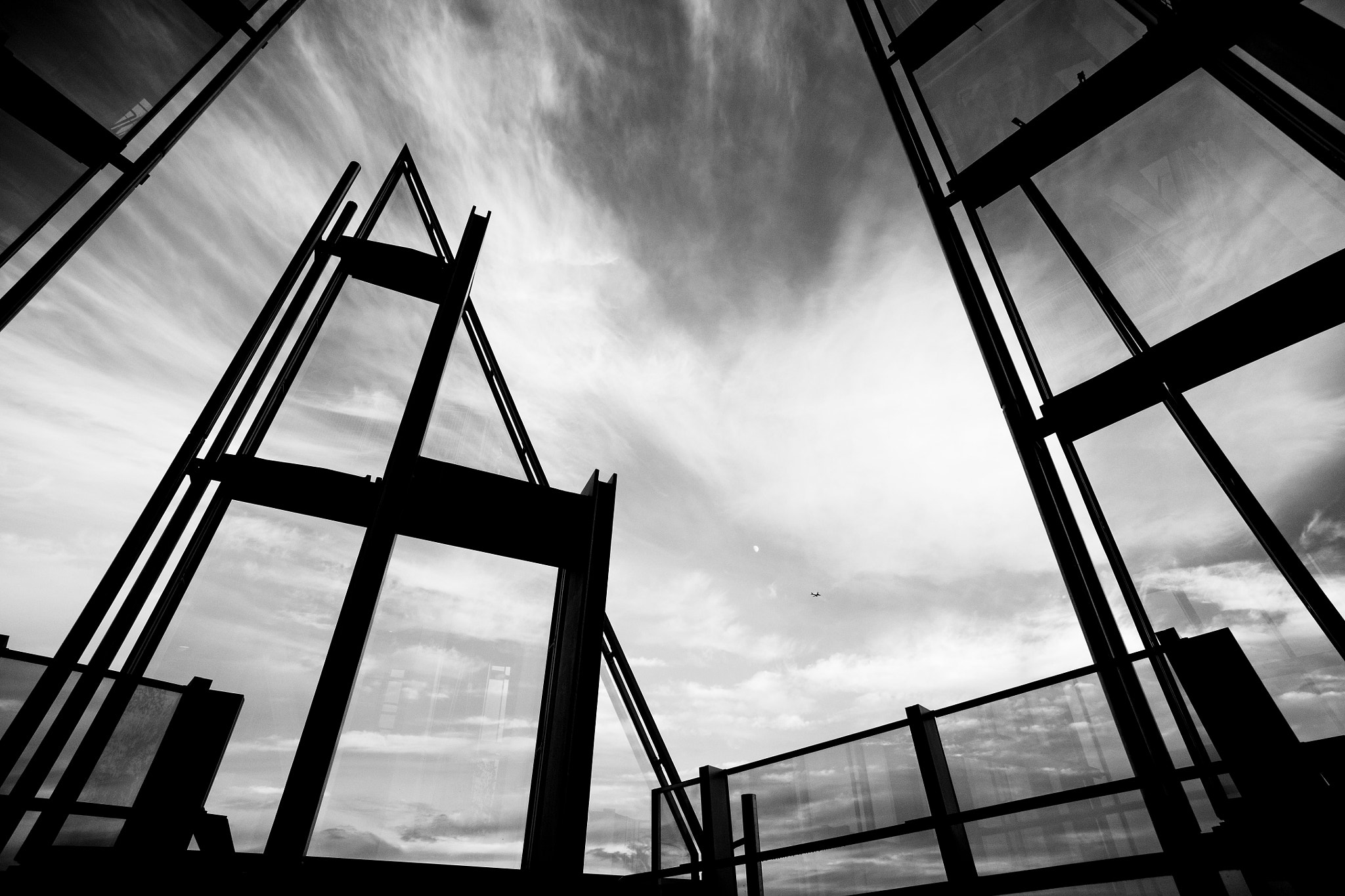 Canon EOS 5DS sample photo. Top of the shard photography