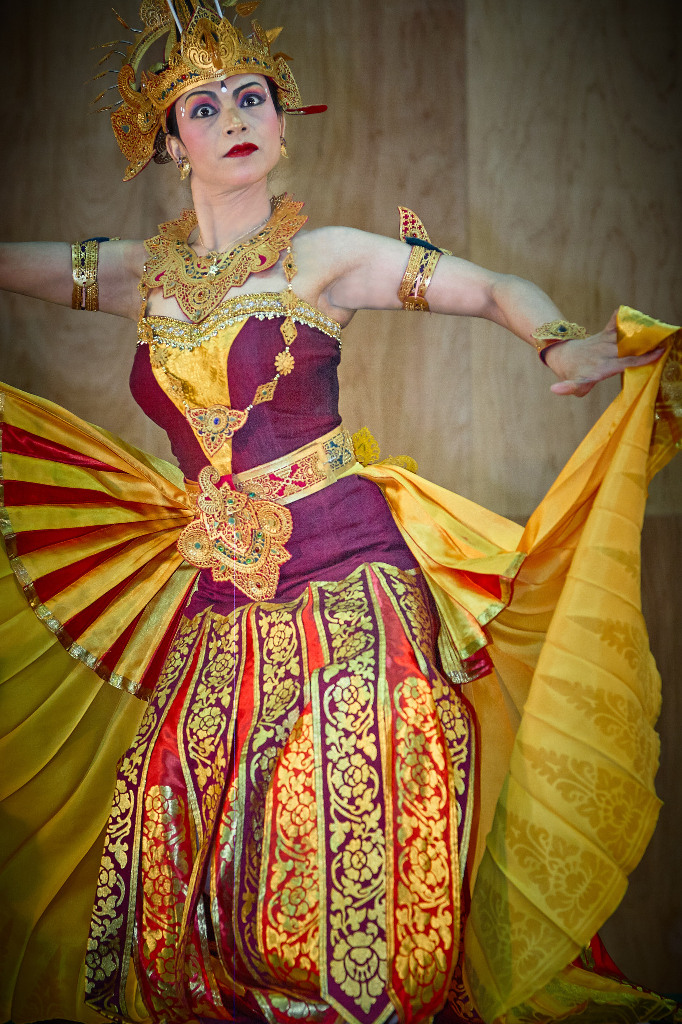 Canon EOS 30D sample photo. Bali dance photography