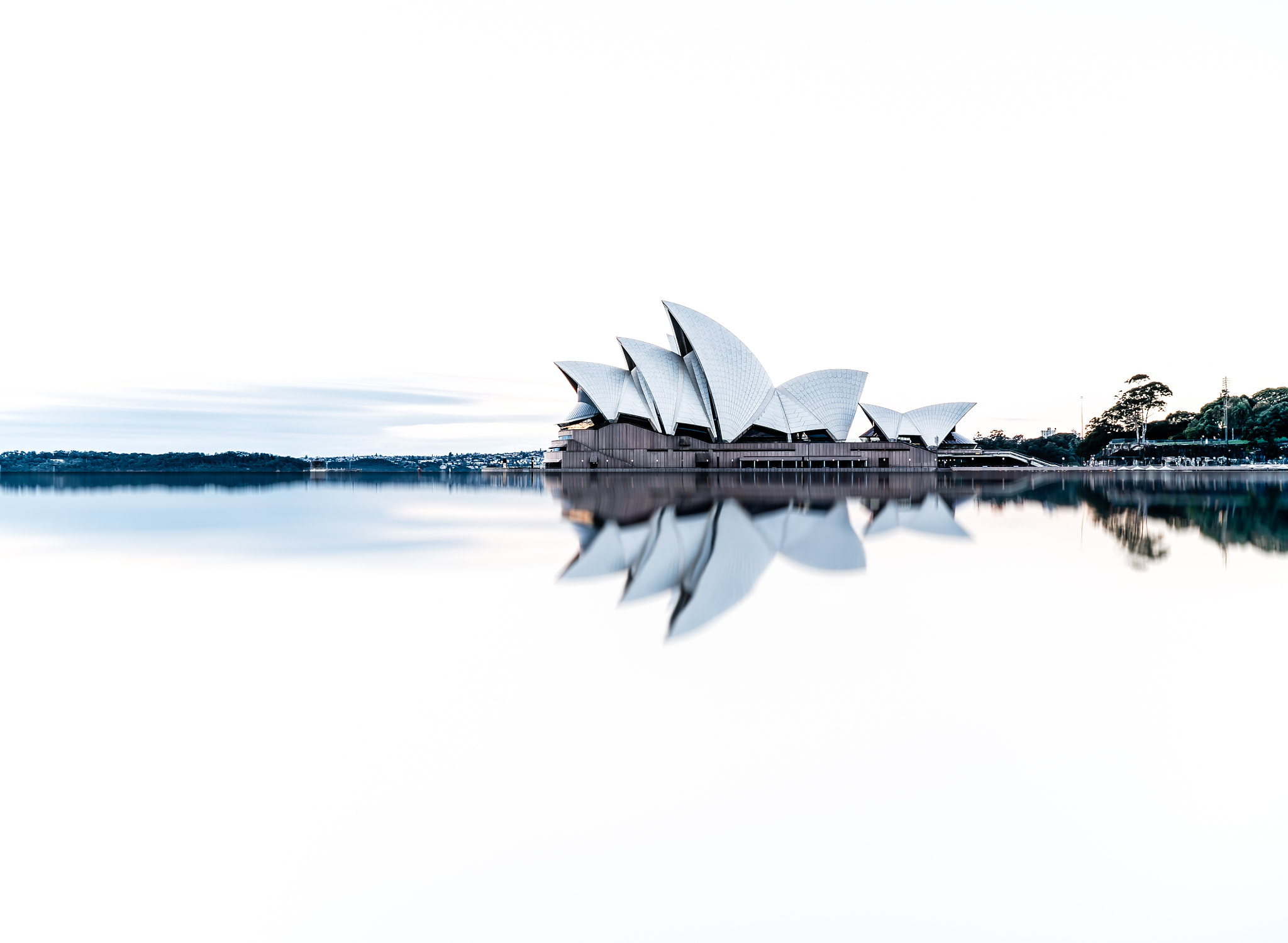 Sony a7S II + Sony Distagon T* FE 35mm F1.4 ZA sample photo. Sydney opera house photography