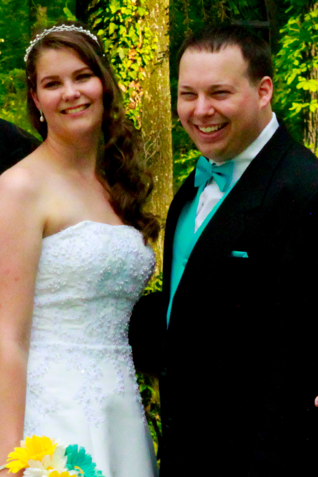 Canon EF 55-200mm f/4.5-5.6 sample photo. Bride & groom smile photography