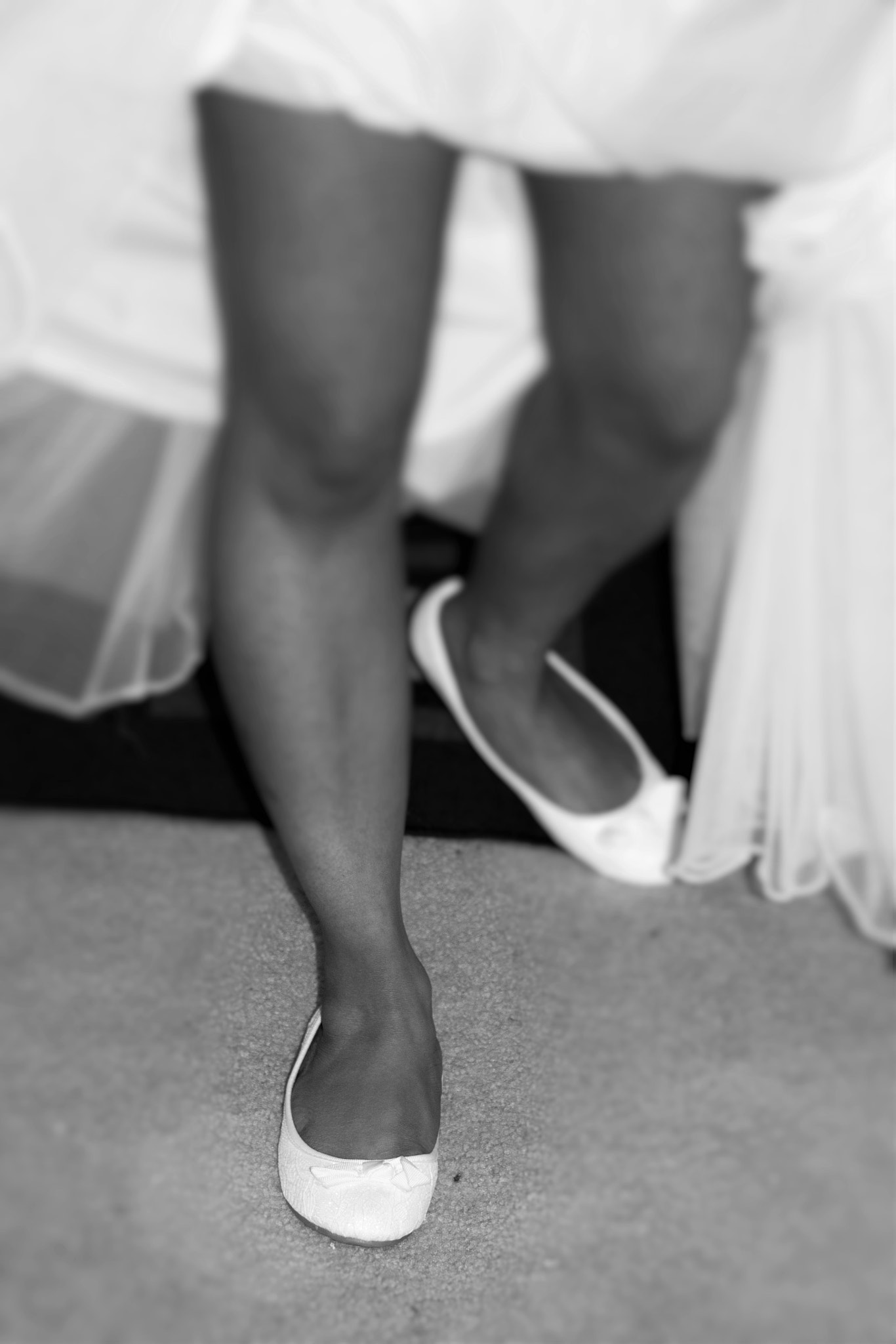 Canon EOS 500D (EOS Rebel T1i / EOS Kiss X3) + Canon EF 55-200mm f/4.5-5.6 sample photo. Bridal slippers b&w photography