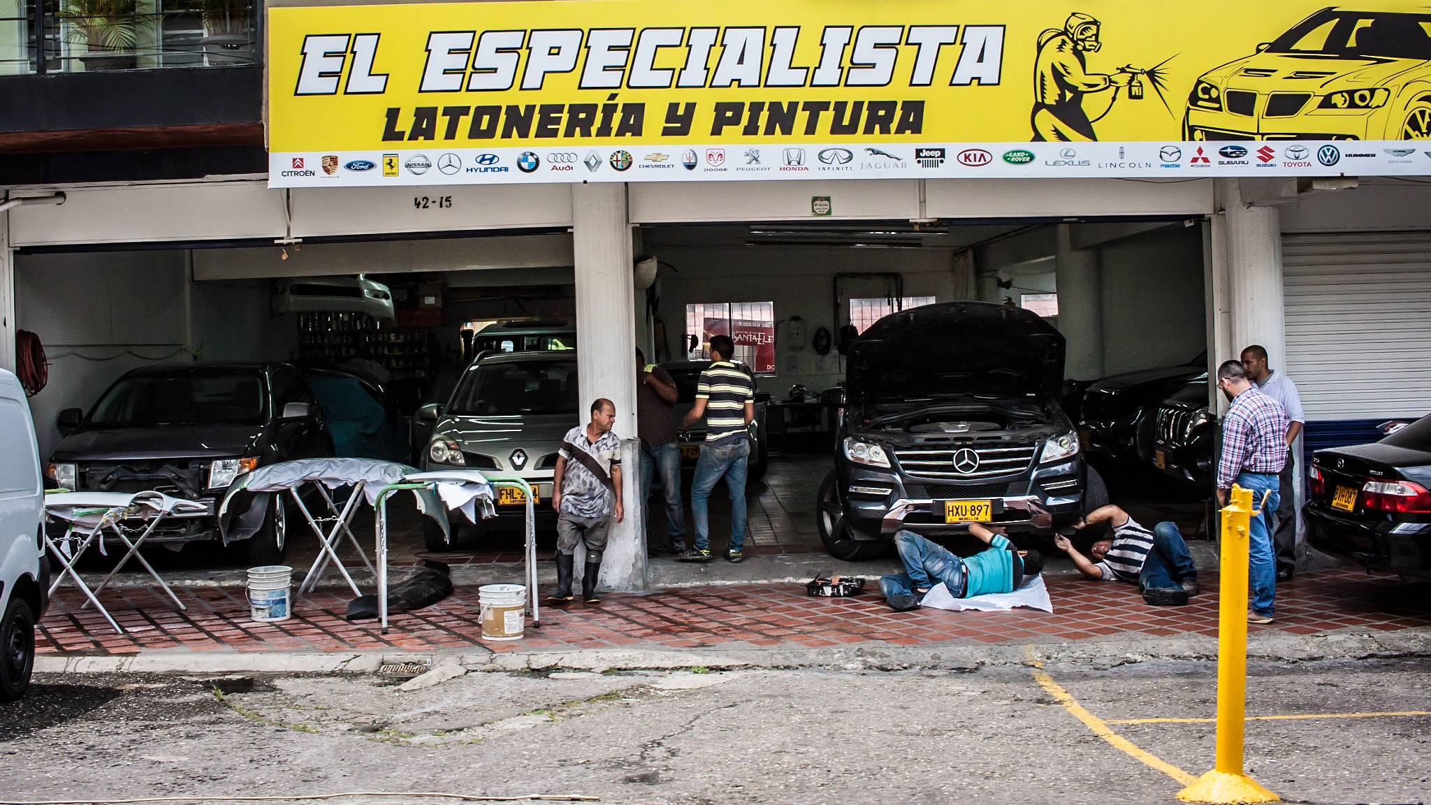 Canon EF-S 24mm F2.8 STM sample photo. Especialista paisa photography